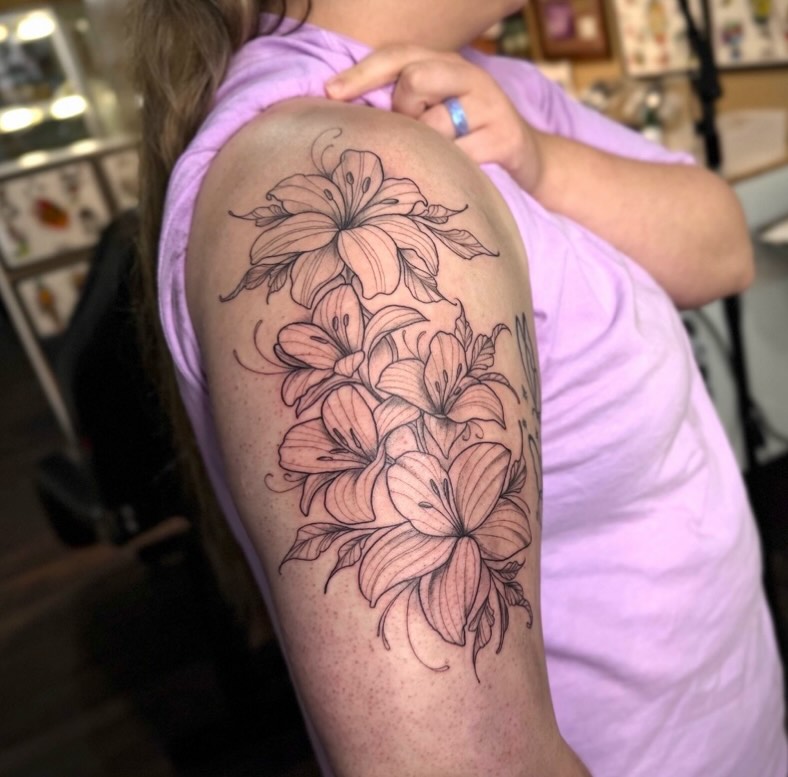 Lilies black and grey tattoo on the shoulder by π©Έβ βοΈ ππππ βοΈ βπ©Έ