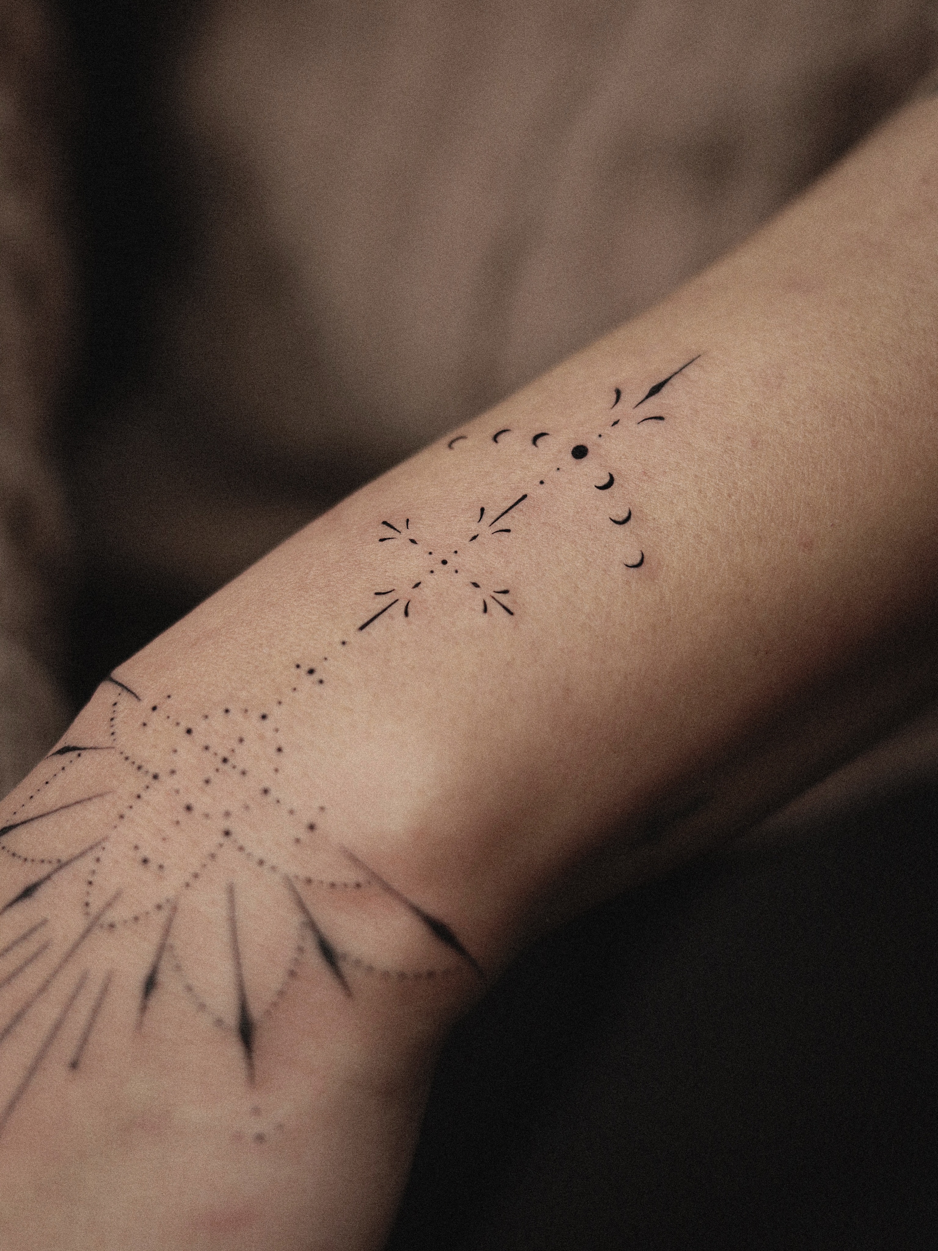 Tattoo by @orma_tattoo — dotwork, geometric