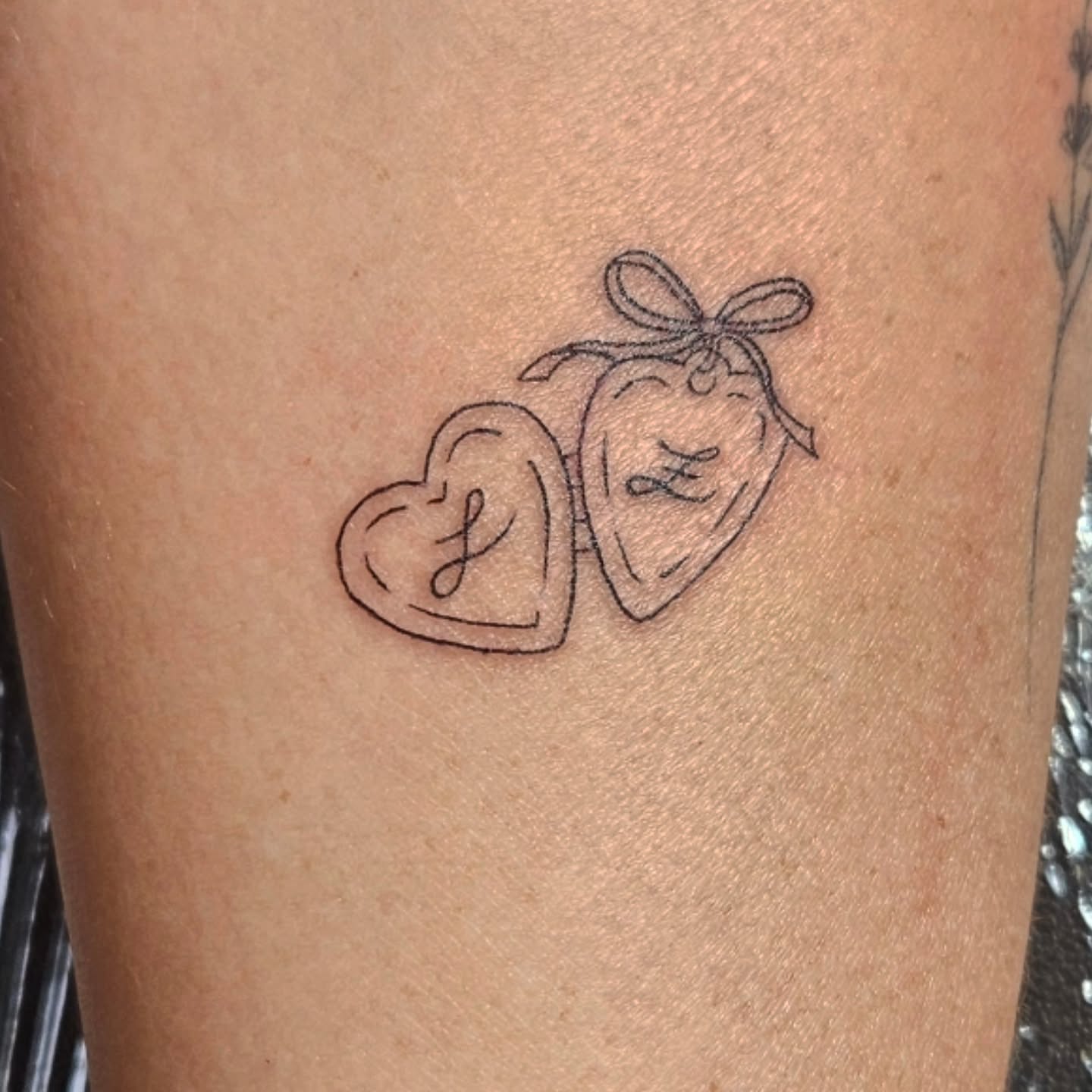 Tattoo by @carolynxriot.tattoos — black_and_grey