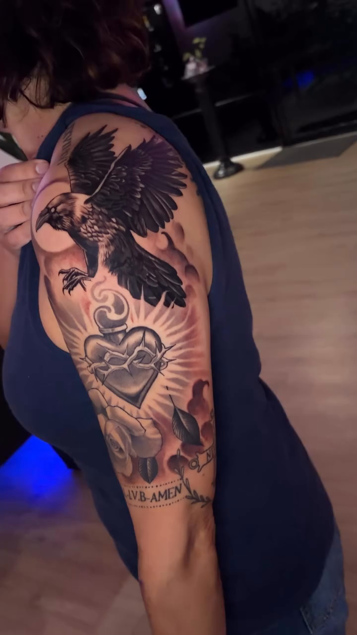Tattoo by @lvp_arte — black_and_grey, realism