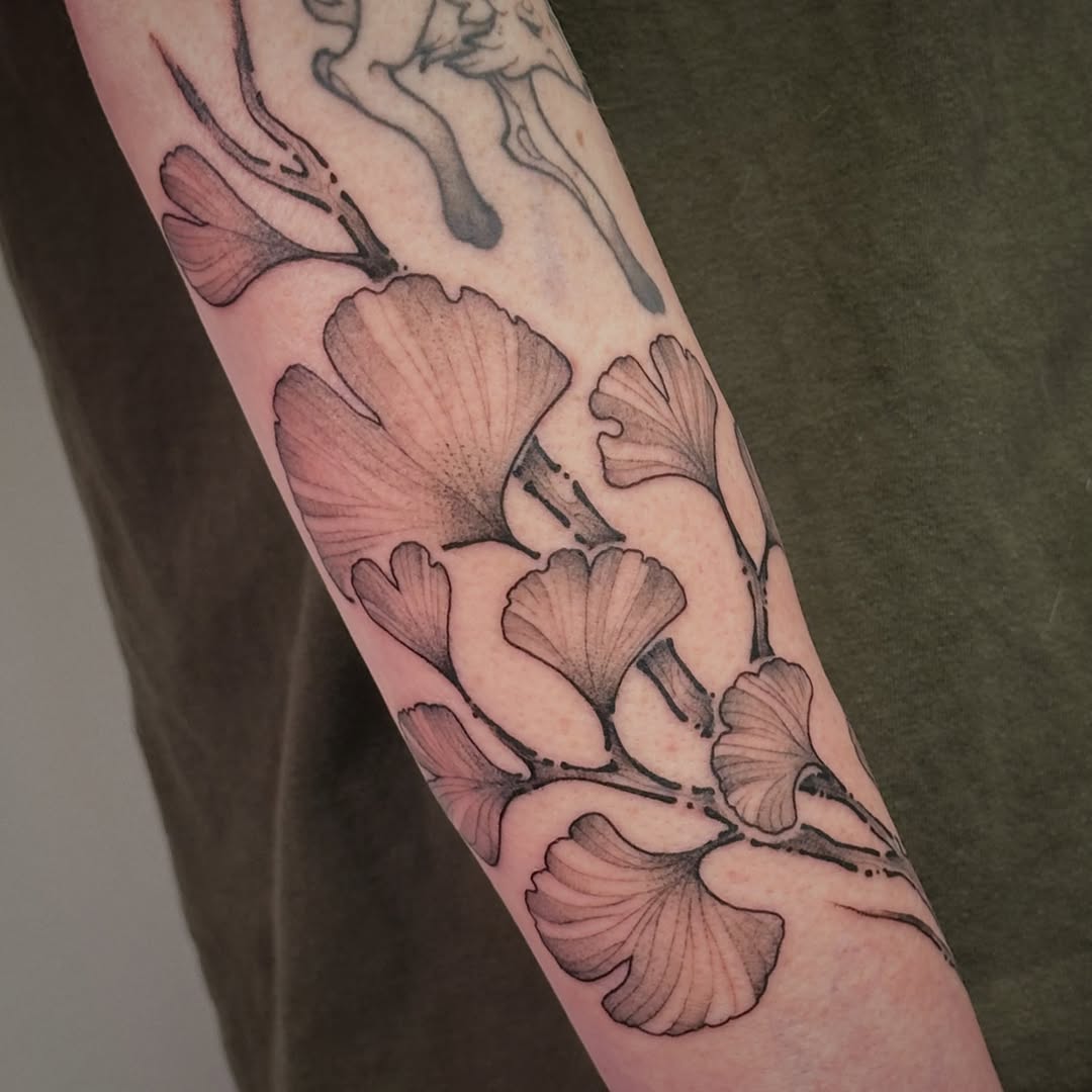 Tattoo by @thetattoolizard — fine_line, black_and_grey