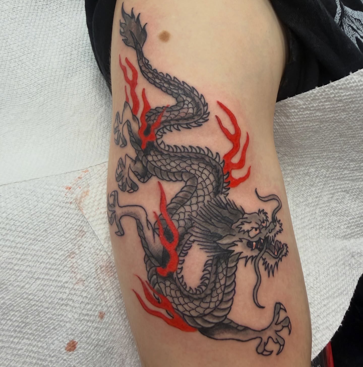 Tattoo by @s.hawtyseven — japanese_irezumi