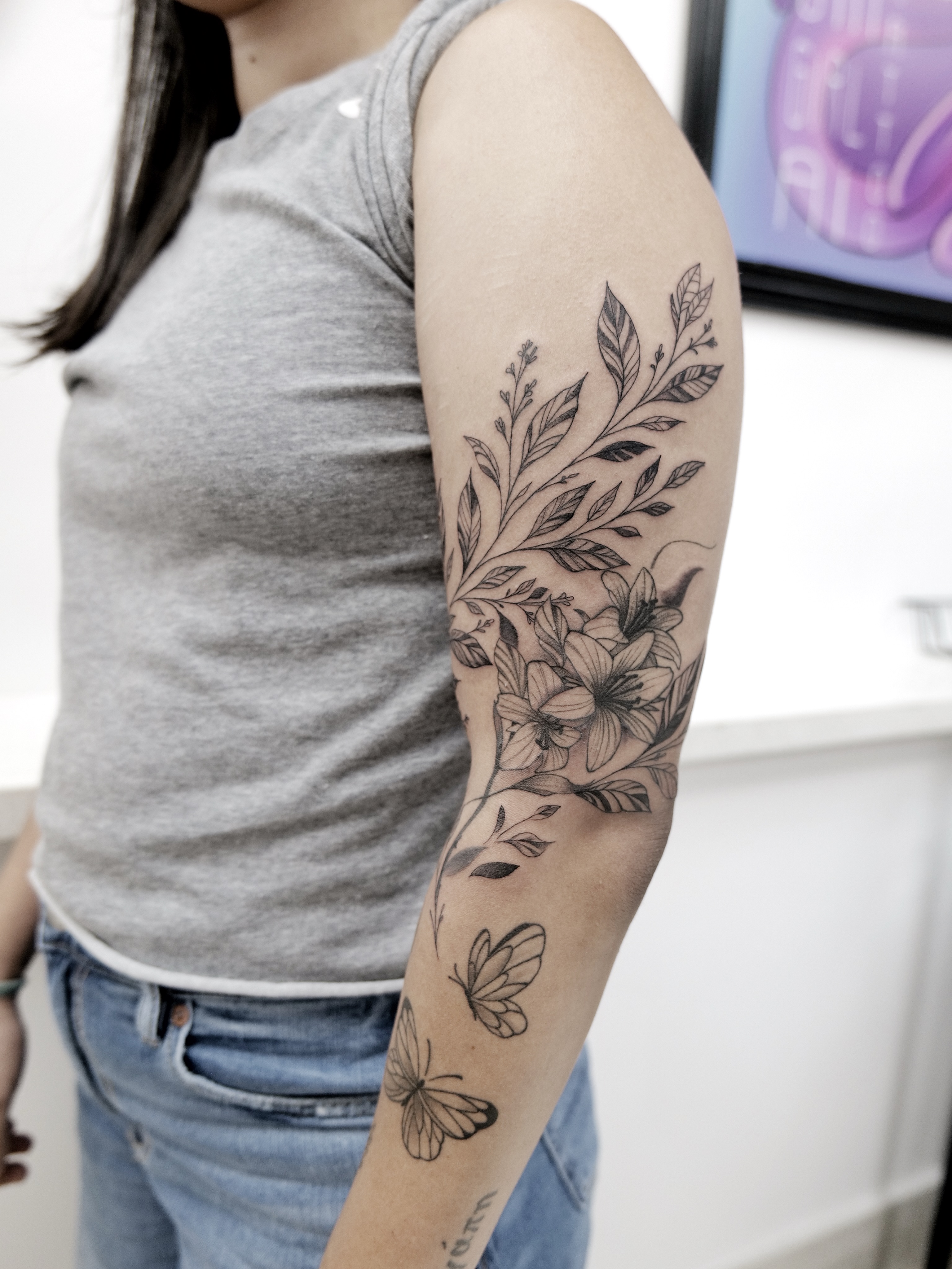 Tattoo by @godlikeadog โ black_and_grey