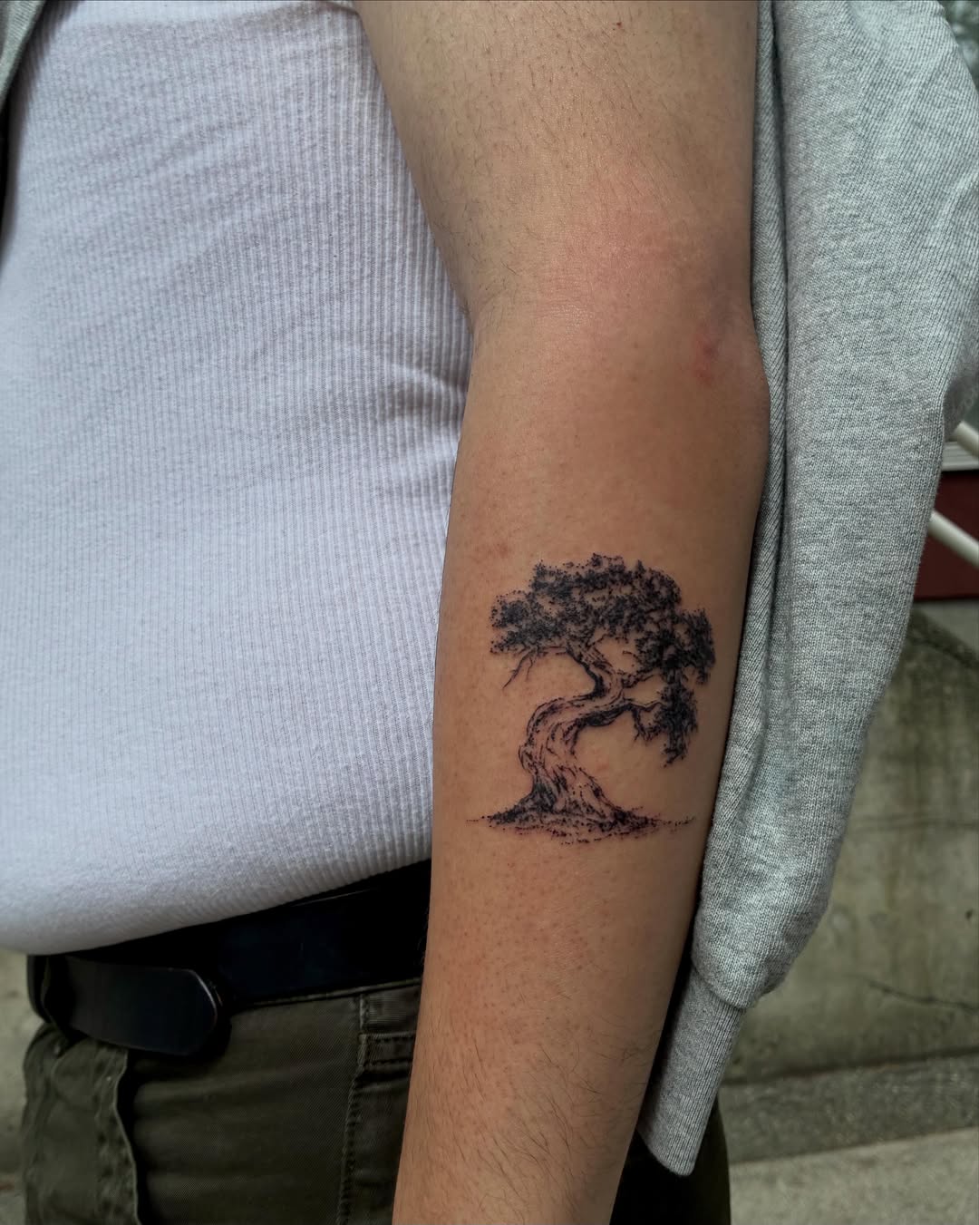 Tattoo by @smashyourboyy — black_and_grey