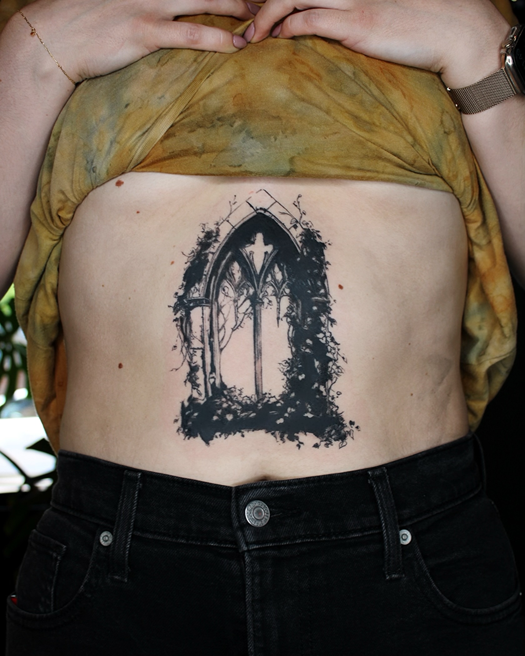 Gothic window black and grey tattoo on the ribs by ππ²π§π§ ππ’π₯πππ« (π©π¦