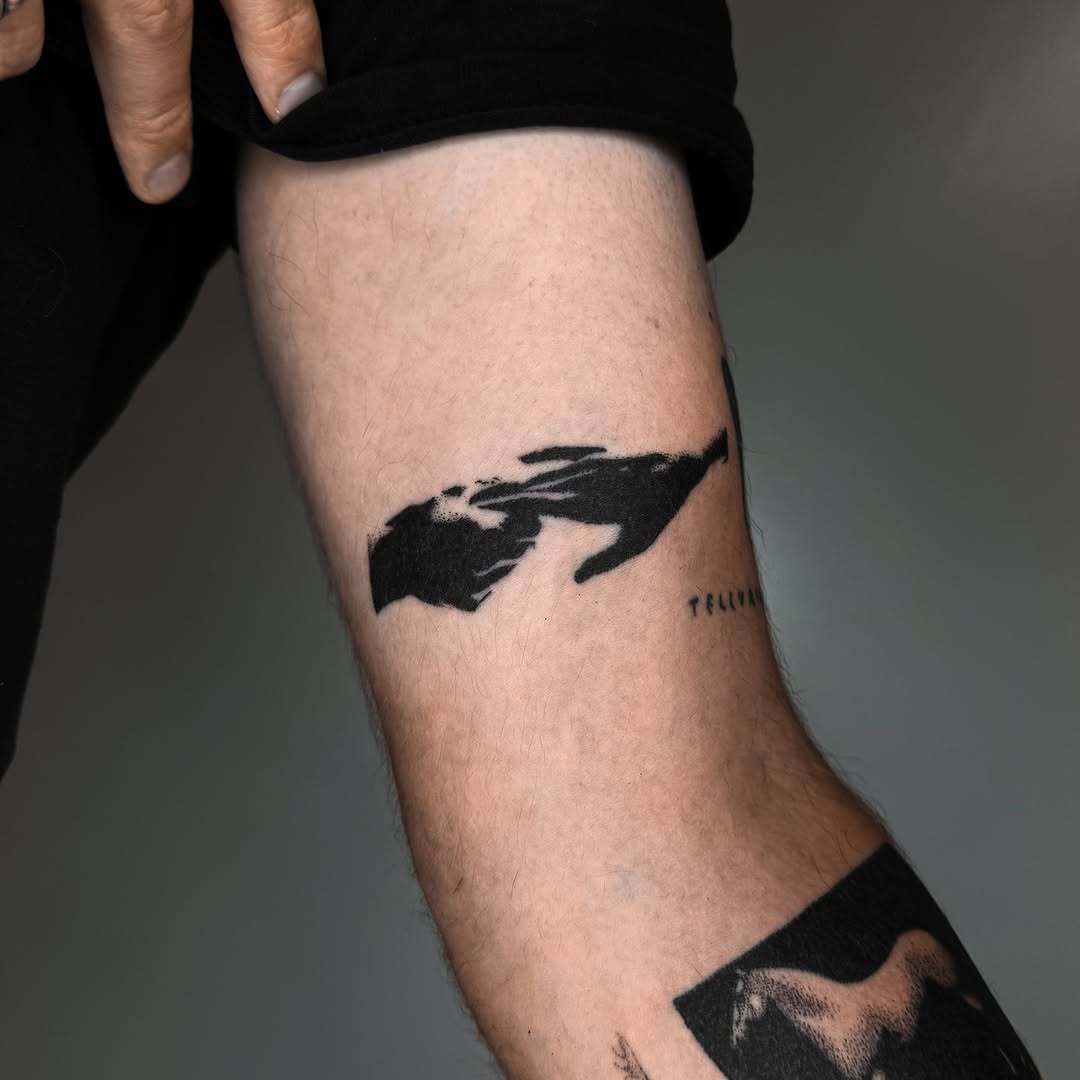 Abstract shape black and grey tattoo on the forearm by Javier  Darder 𓃭𓀠✬✹☄︎❁☠︎³³