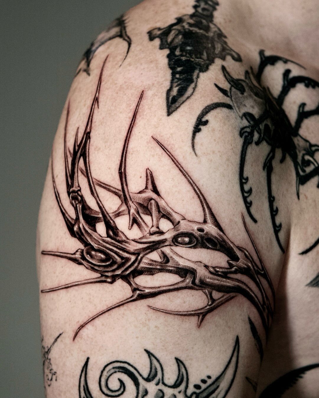 Tattoo by @sailor_solar_ — black_and_grey, geometric