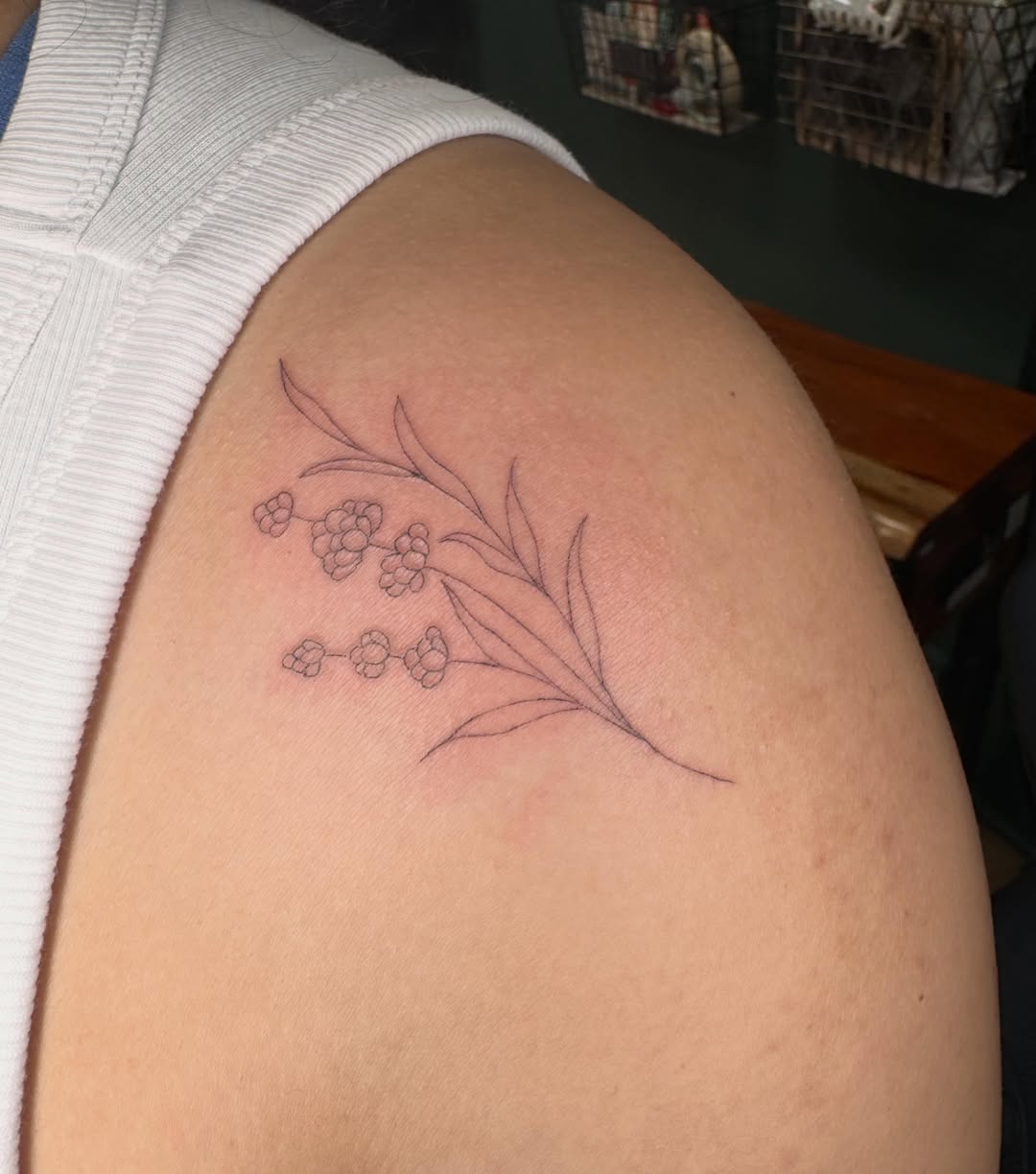 Tattoo by @savageshenise β fine_line