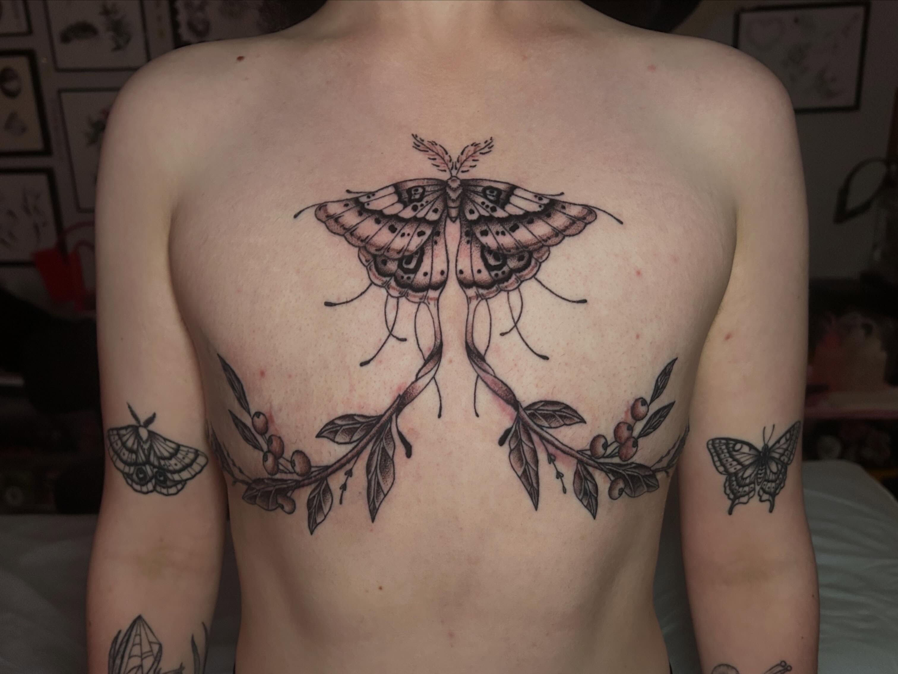 Tattoo by @wldspce — black_and_grey