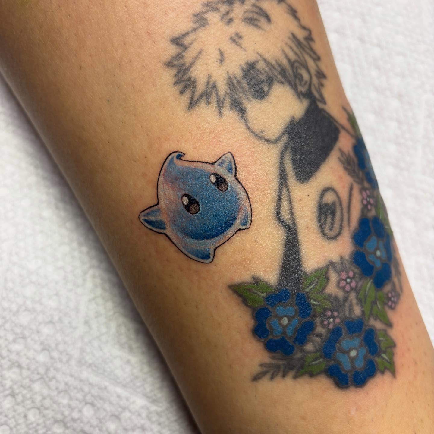 Tattoo by @parkiip — dotwork