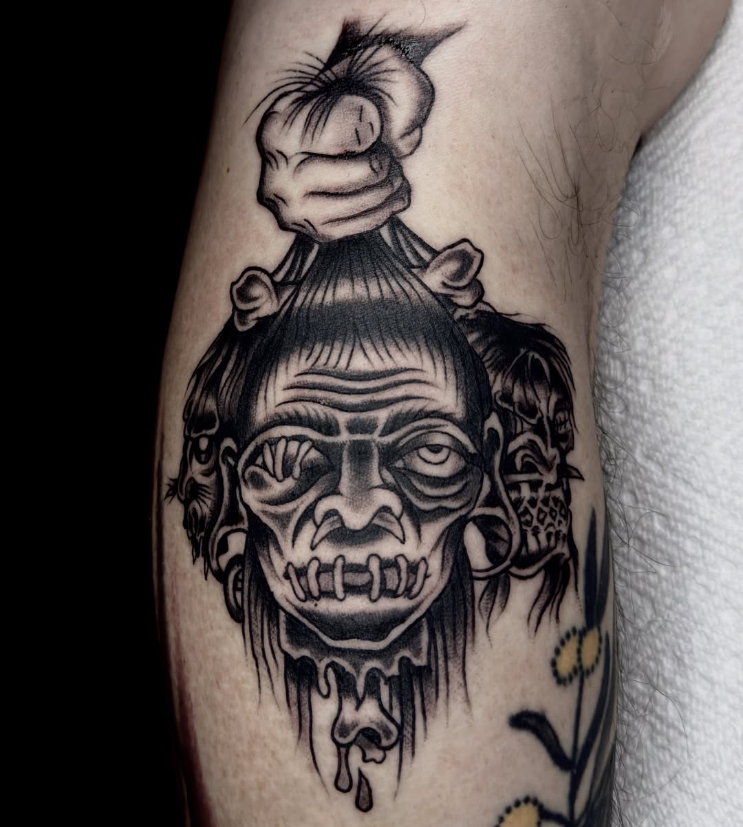 Tattoo by @butz.tattoos โ black_and_grey, dark_realism