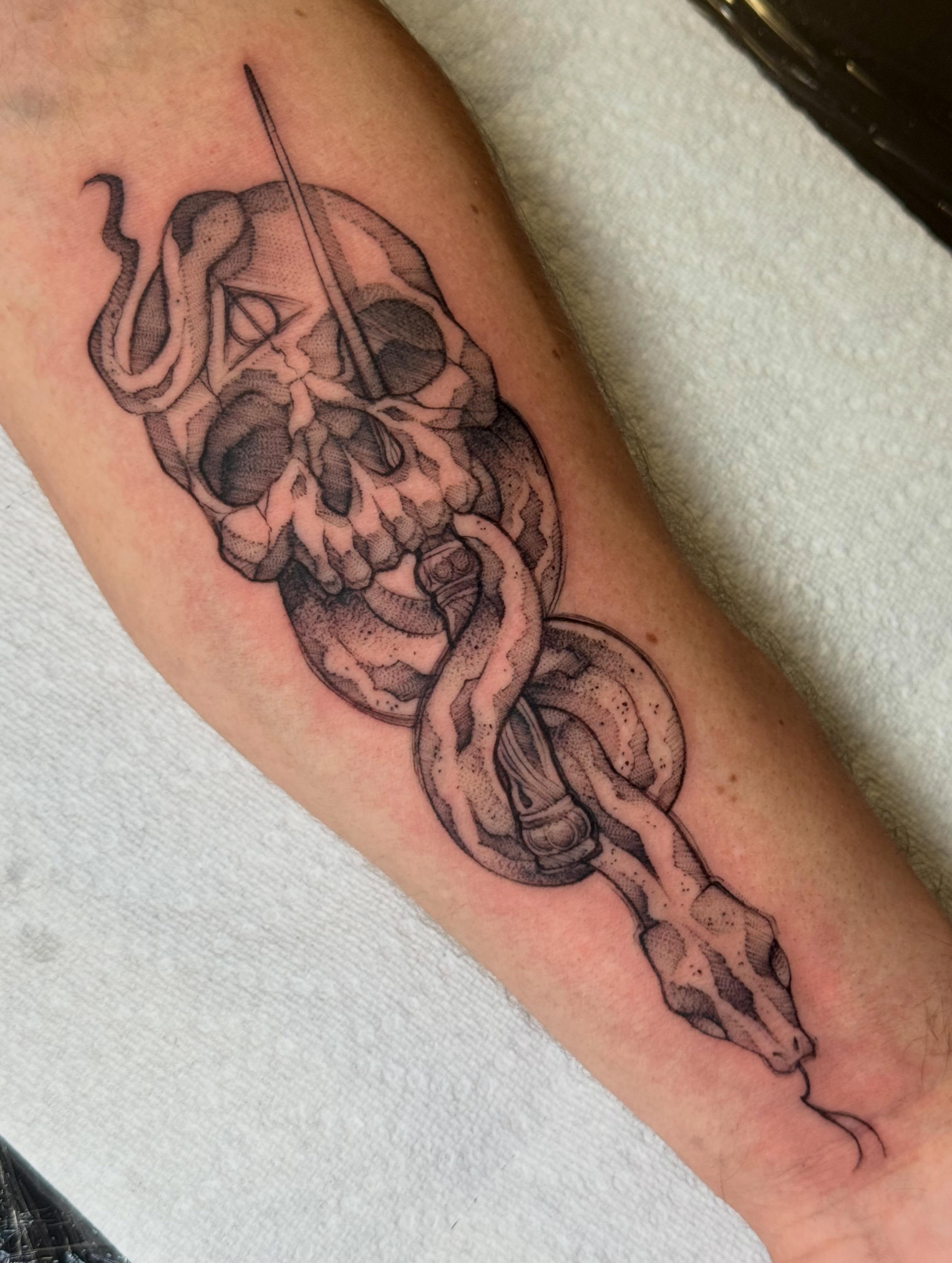 Tattoo by @abi.does.tattoos β dotwork, black_and_grey