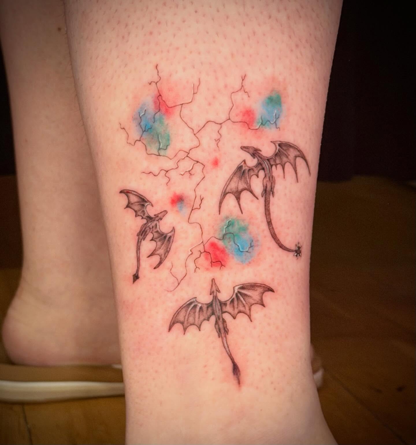 Tattoo by @roses.in.gloom — dotwork, watercolor