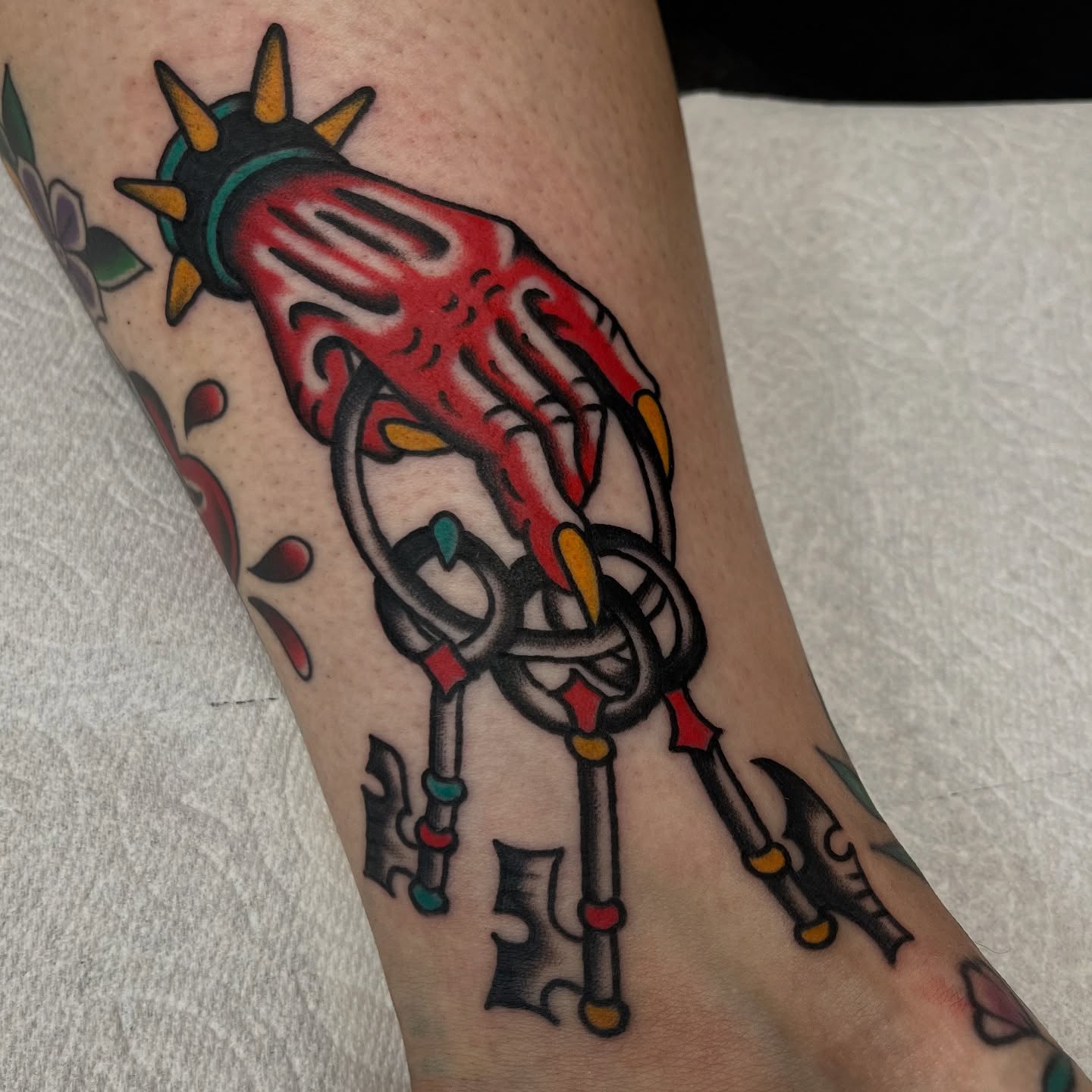 Statue of liberty hand American traditional tattoo on the forearm by Jeff Riley ✞