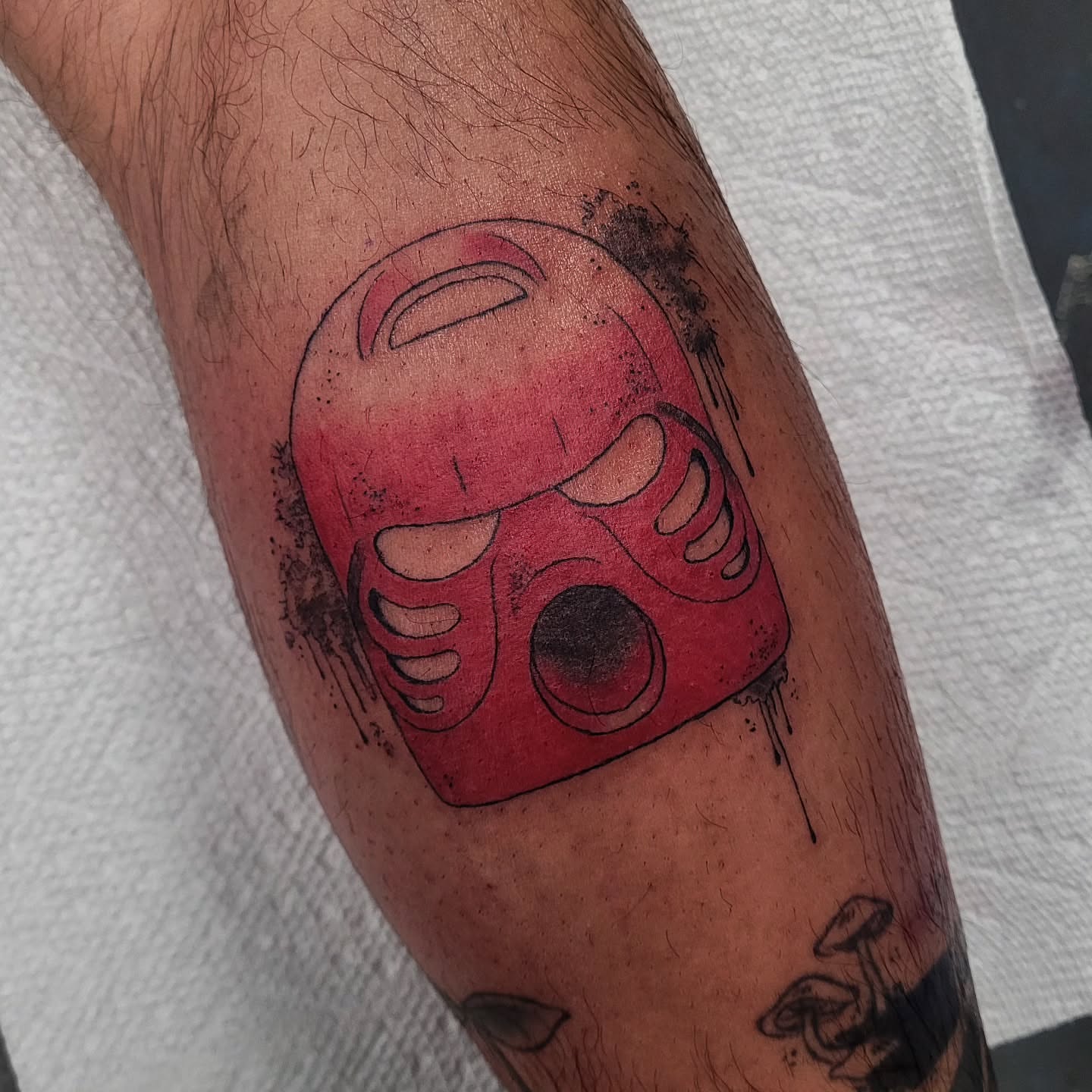 Tattoo by @lariendragon — dotwork
