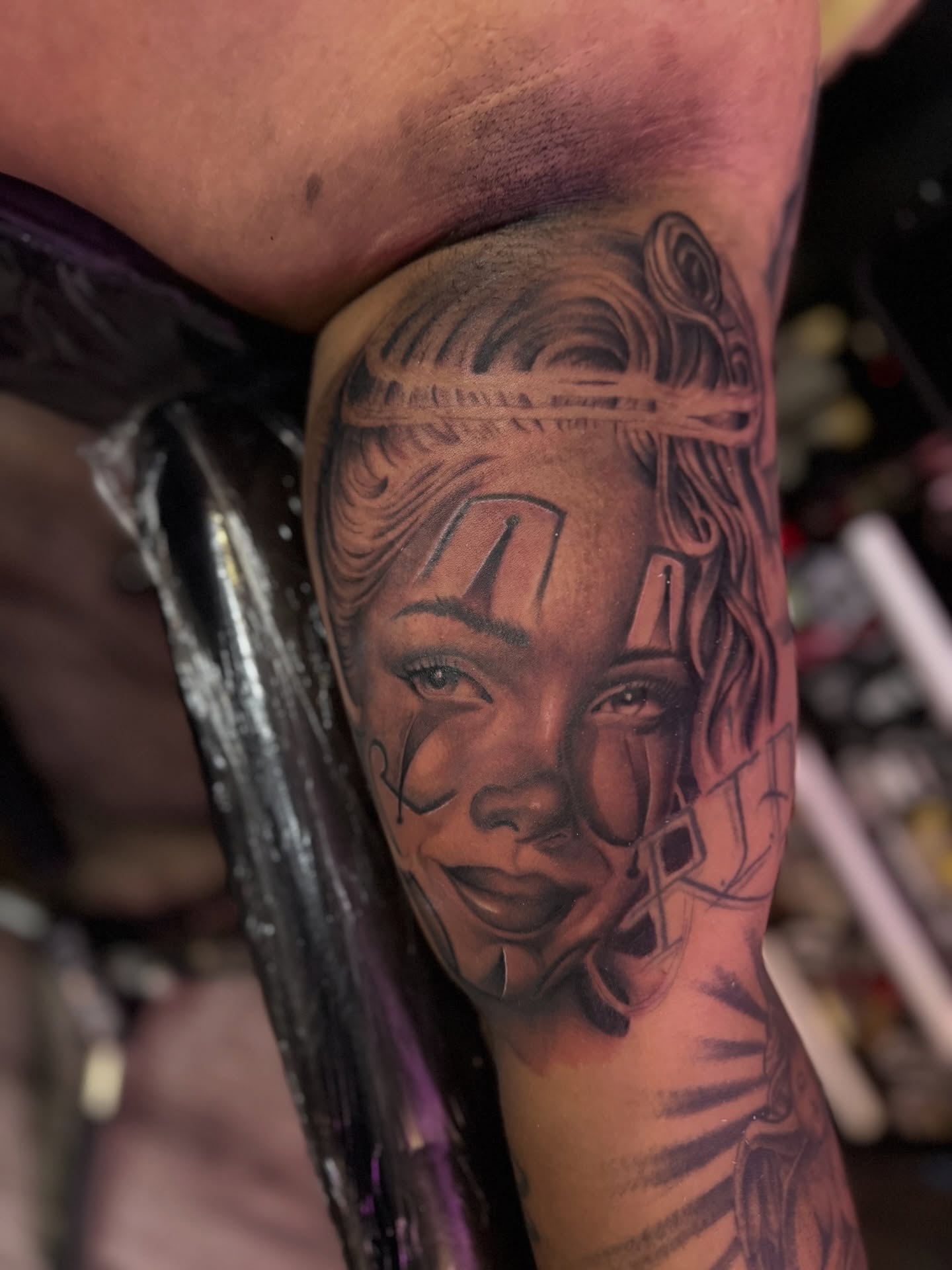 Tattoo by @serios_tat2s — realism