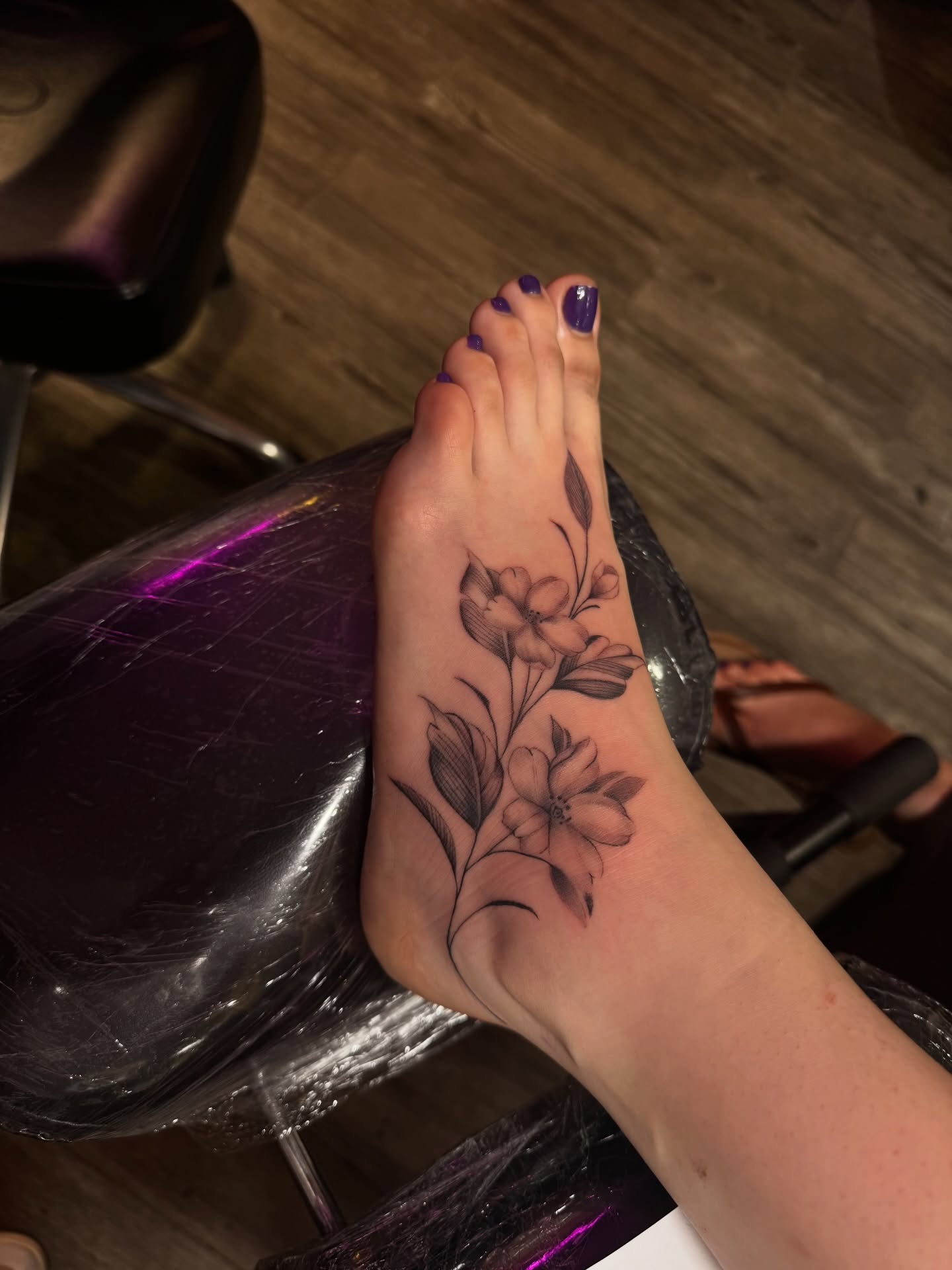 Tattoo by @serios_tat2s — black_and_grey
