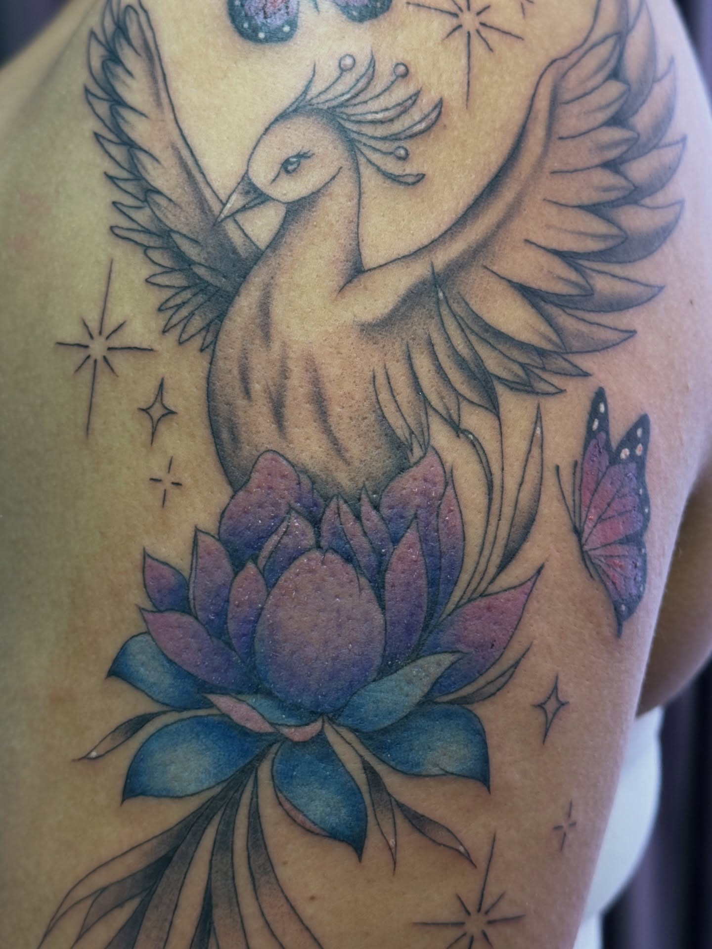 Tattoo by @lexgetink — neo_traditional, dotwork
