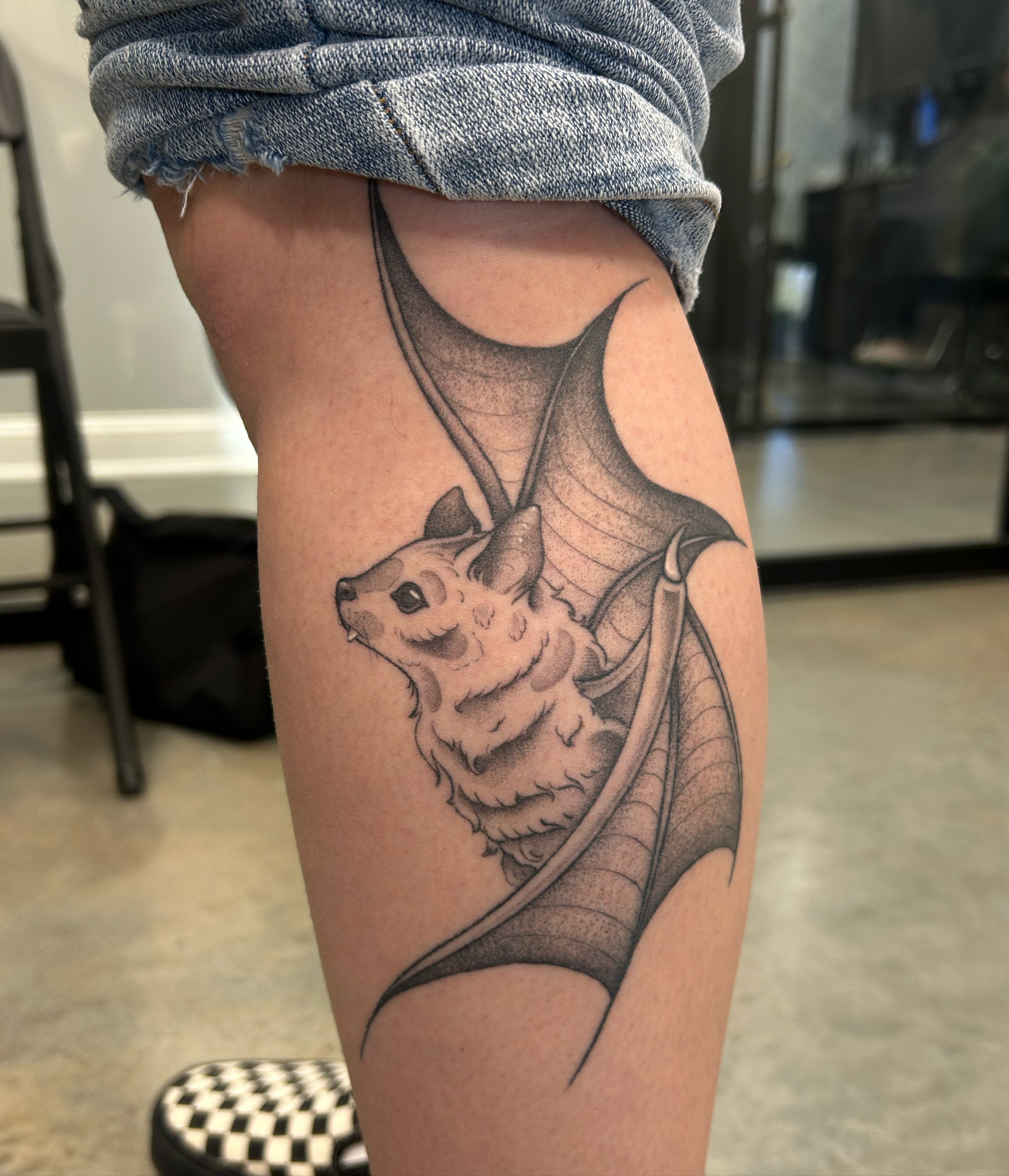 Bat dotwork tattoo on the thigh by alyssa jade ⭐️