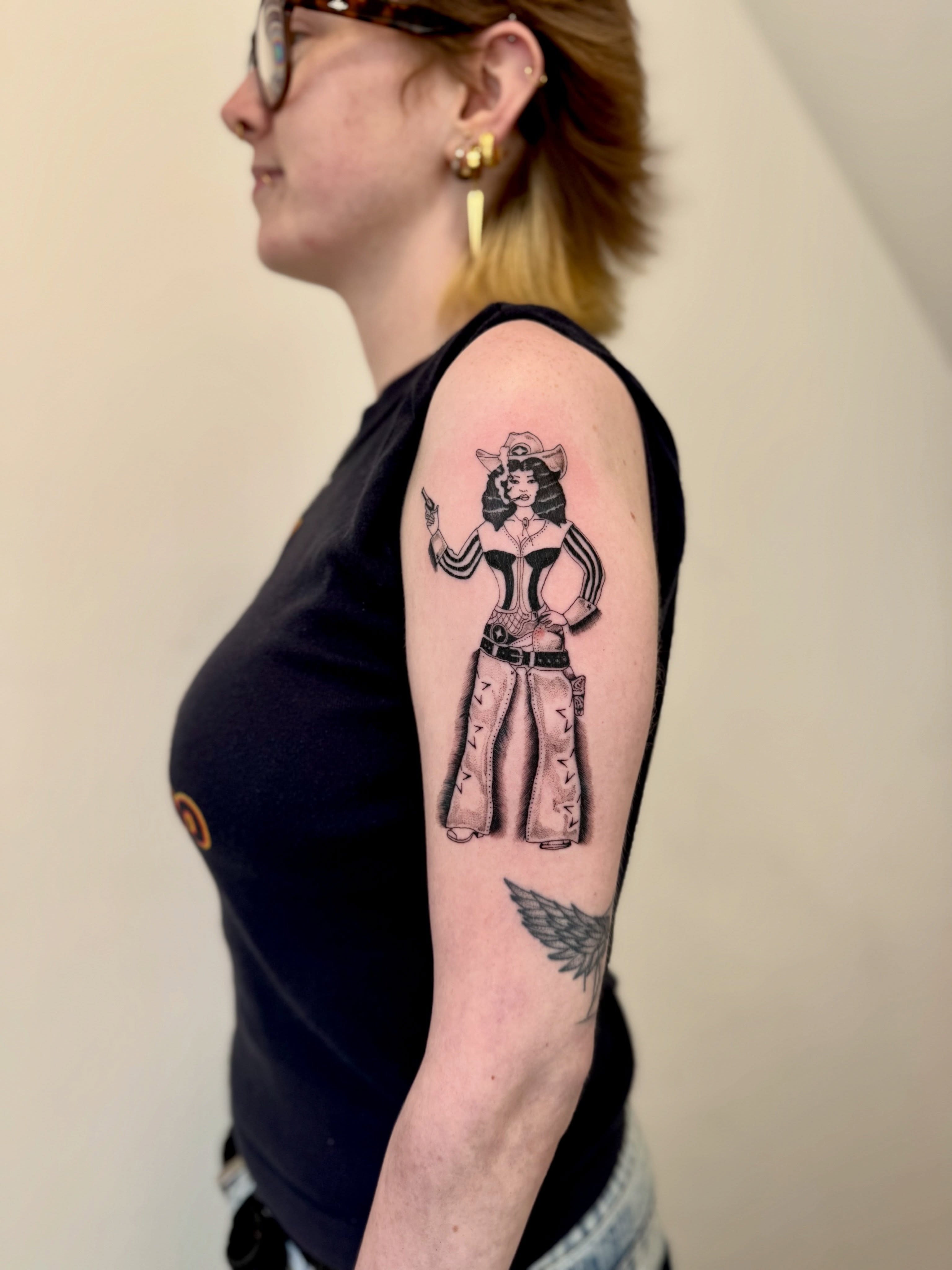 Tattoo by @passthesaltbitch β black_and_grey