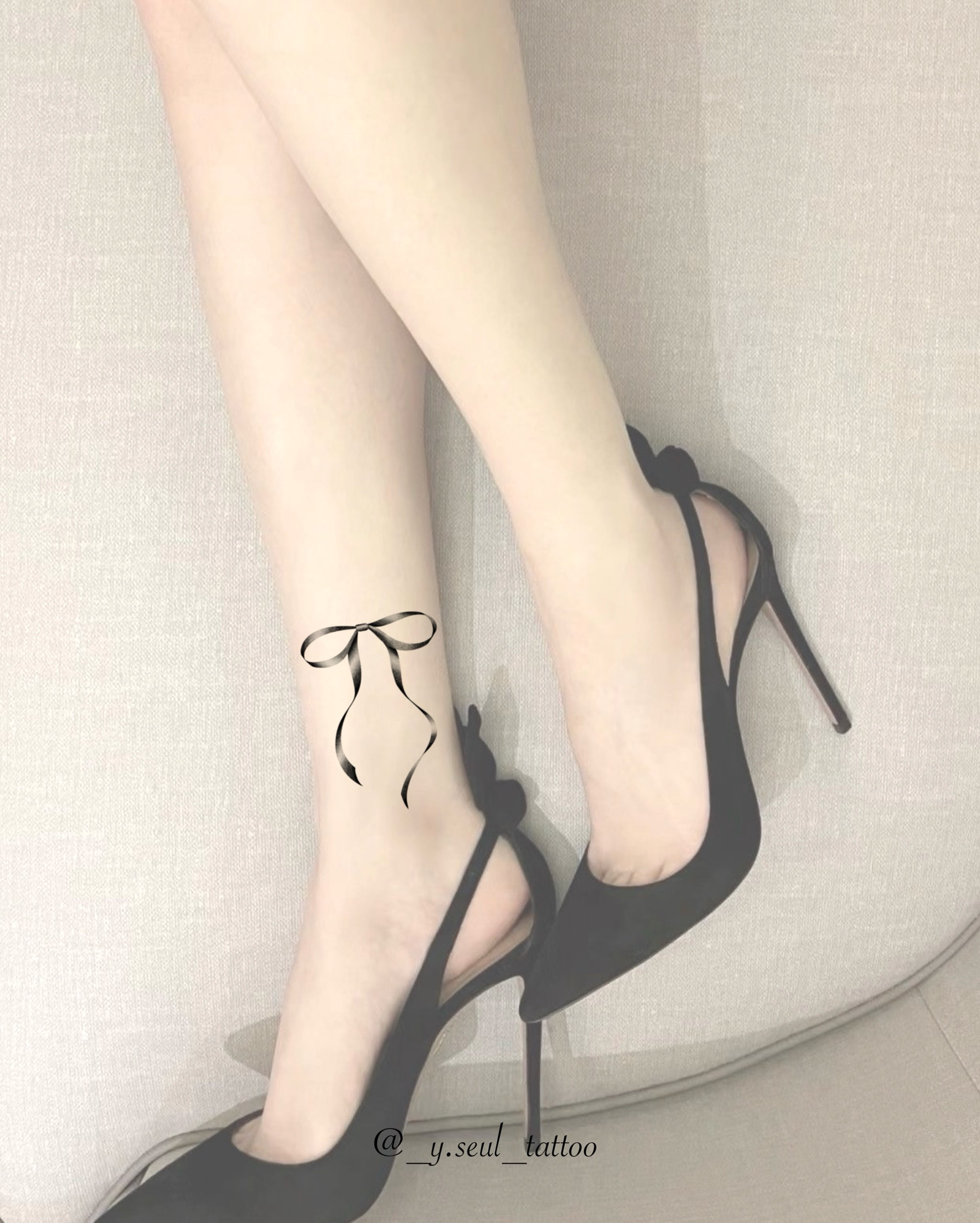 Tattoo by @_y.seul_tattoo — fine_line