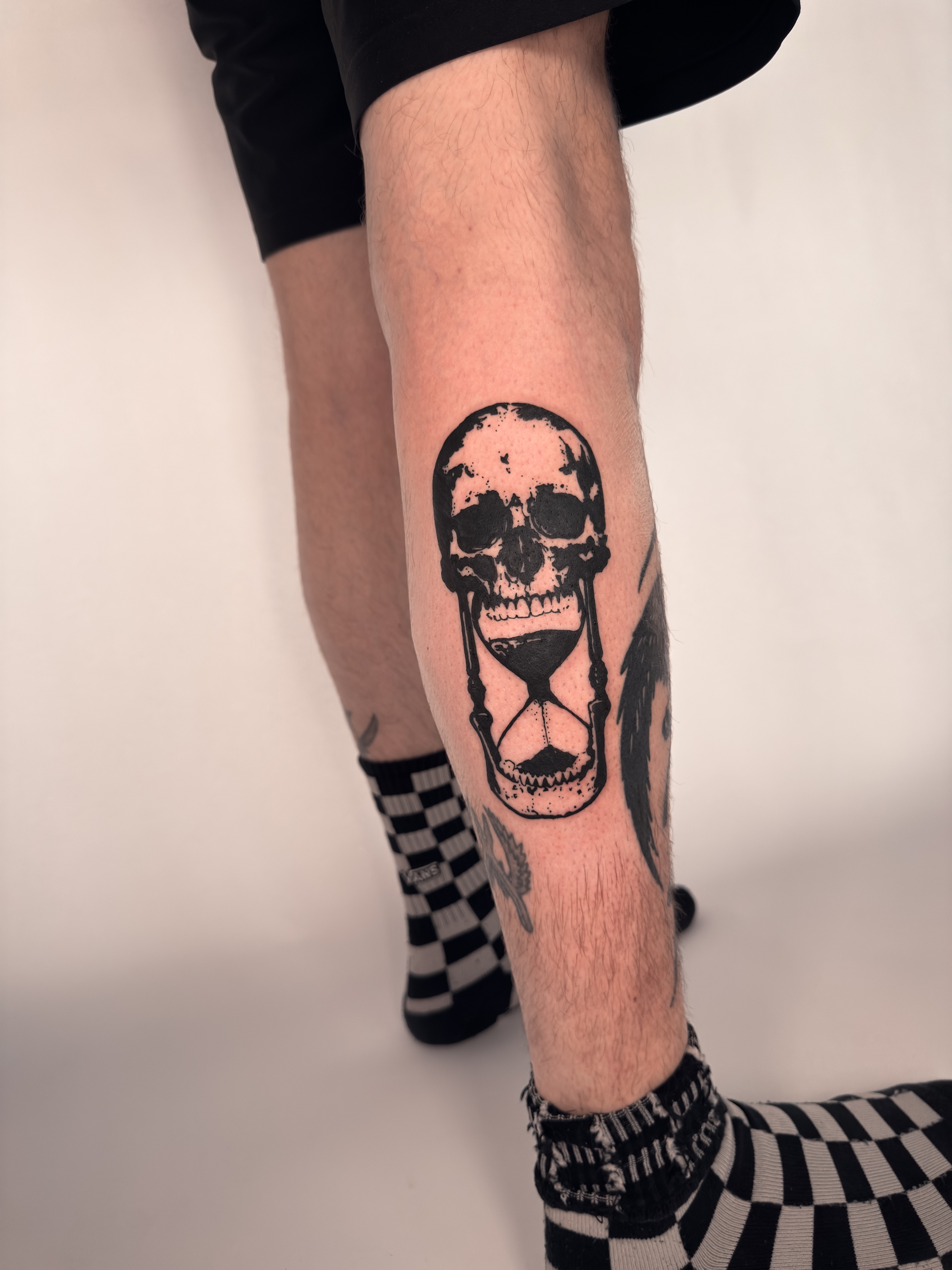 Tattoo by @quentin_tattoorino — black_and_grey