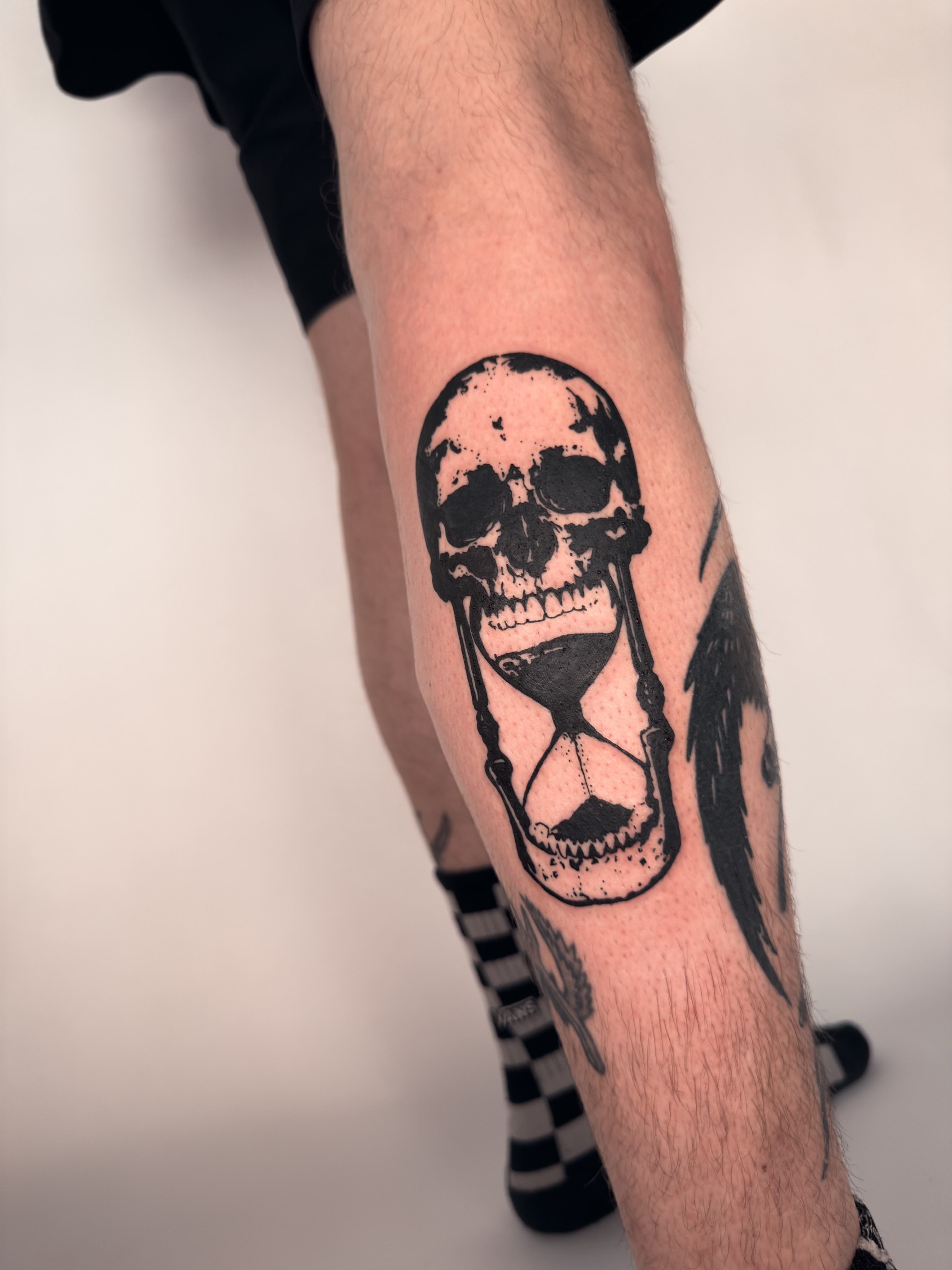 Tattoo by @quentin_tattoorino — black_and_grey