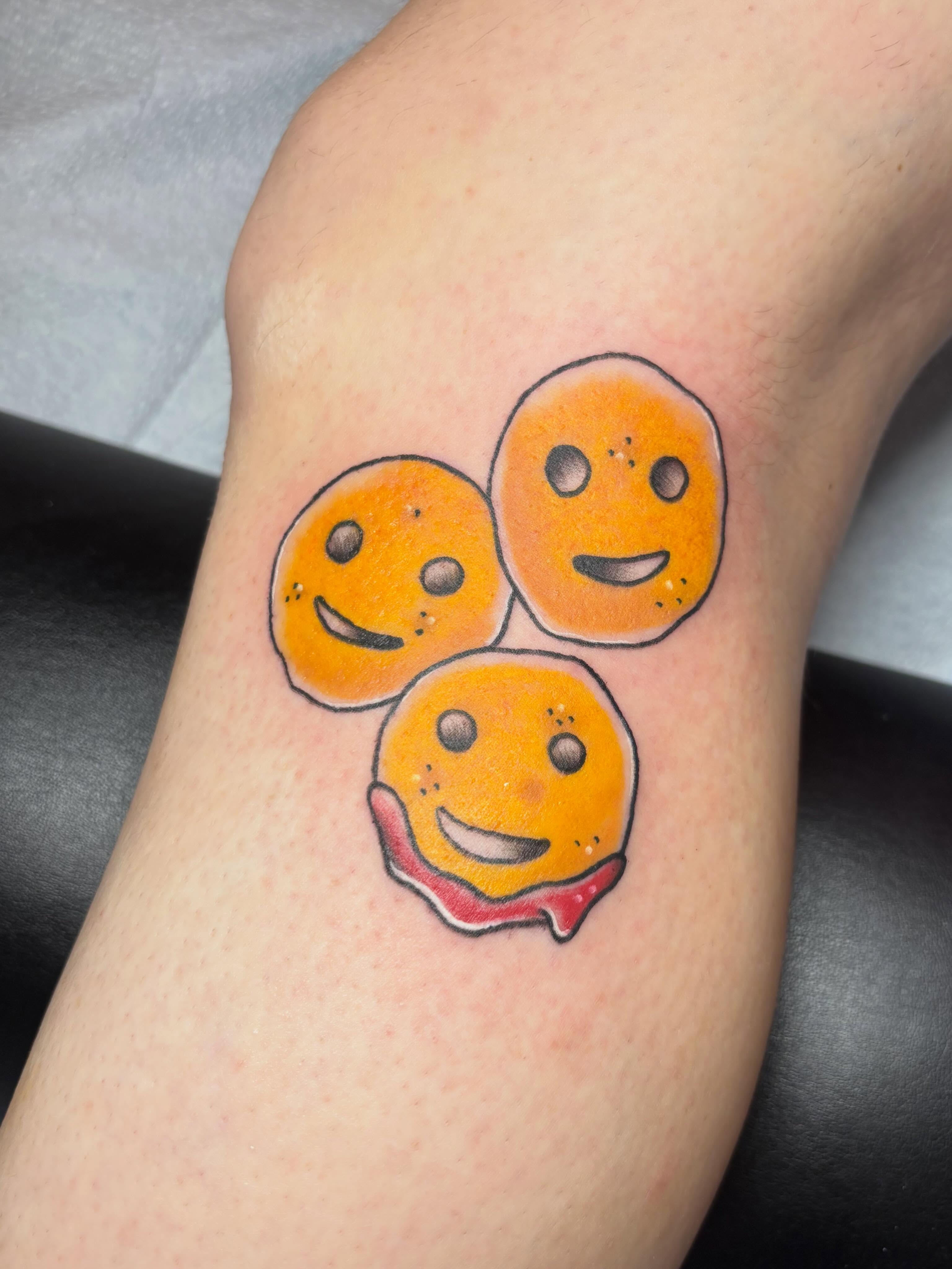 Tattoo by @tatsbybaby — dotwork