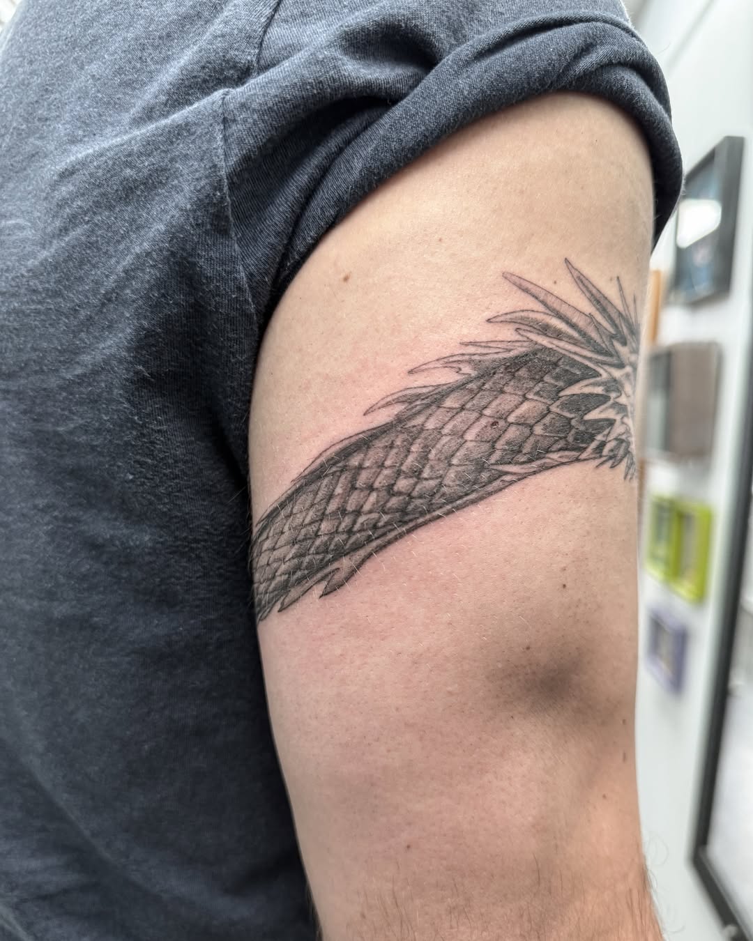 Tattoo by @natalierosas_ โ black_and_grey