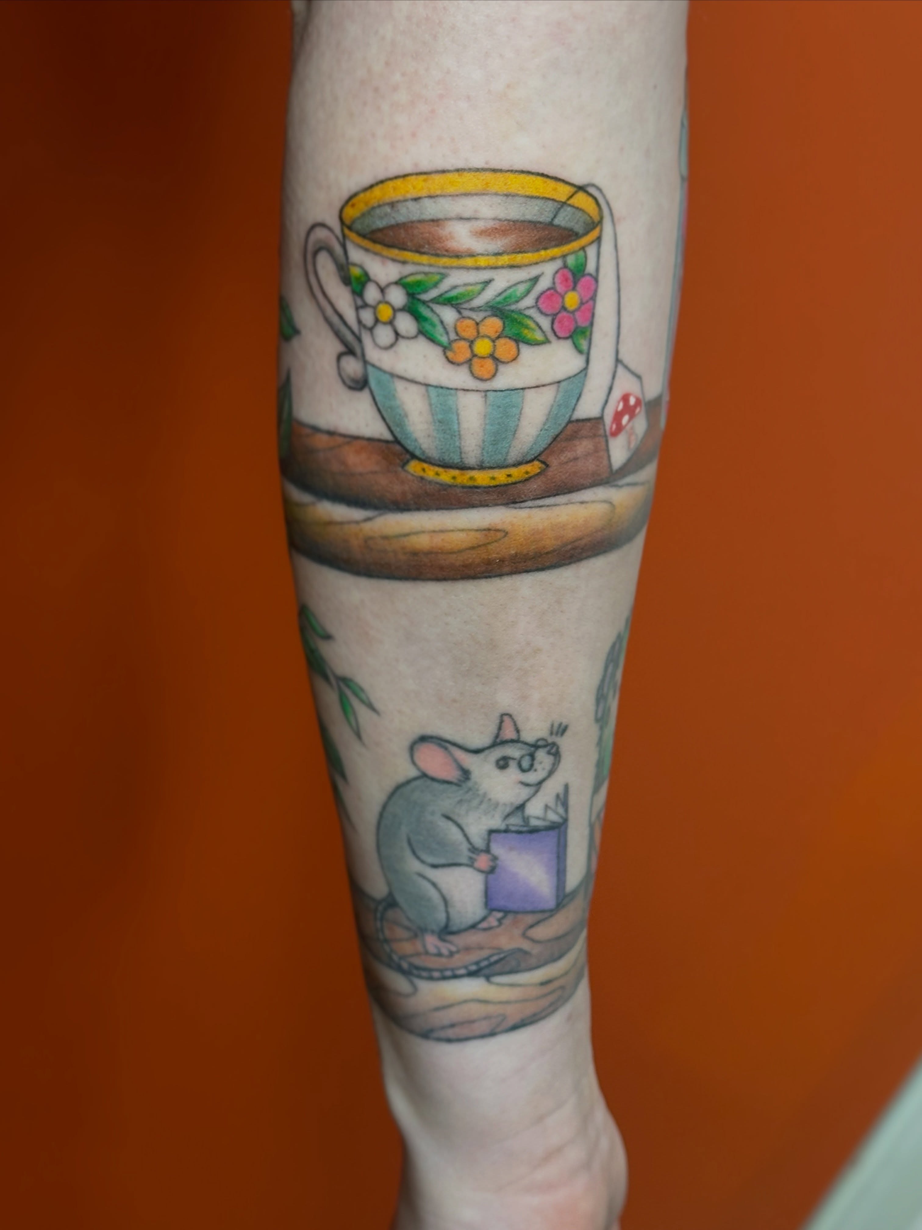 Tattoo by @lauren_delizza — illustrative, realism