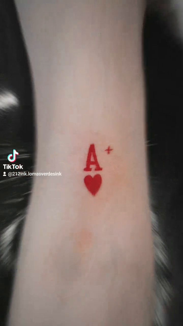 Ace of Spades tattoo minimalist tattoo on the upper arm by Tatuajes Betto Ink Tattoo