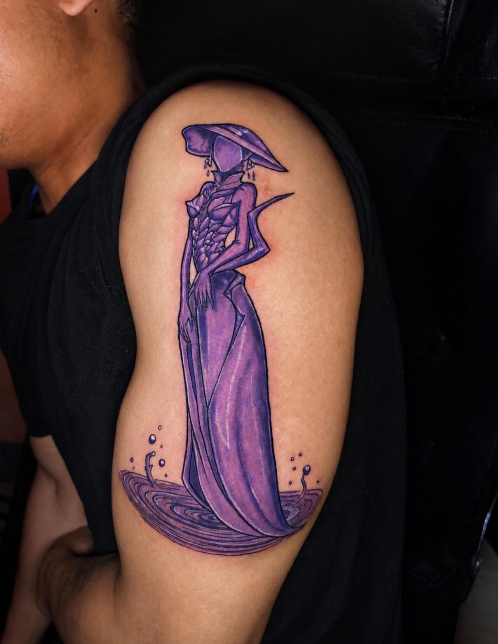 Tattoo by @_kelsoink โ dotwork, surrealism