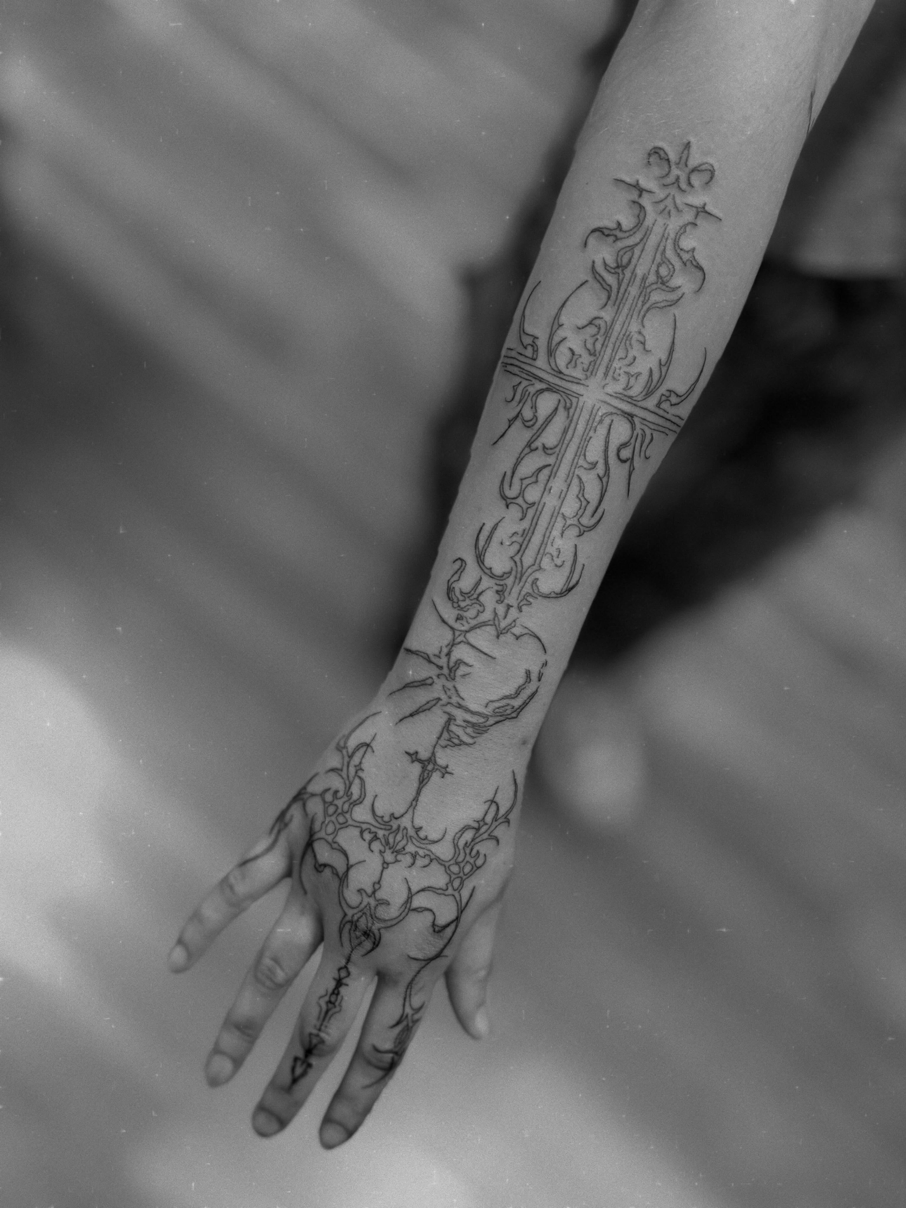 Tattoo by @jabbeytattoo — black_and_grey, ornamental
