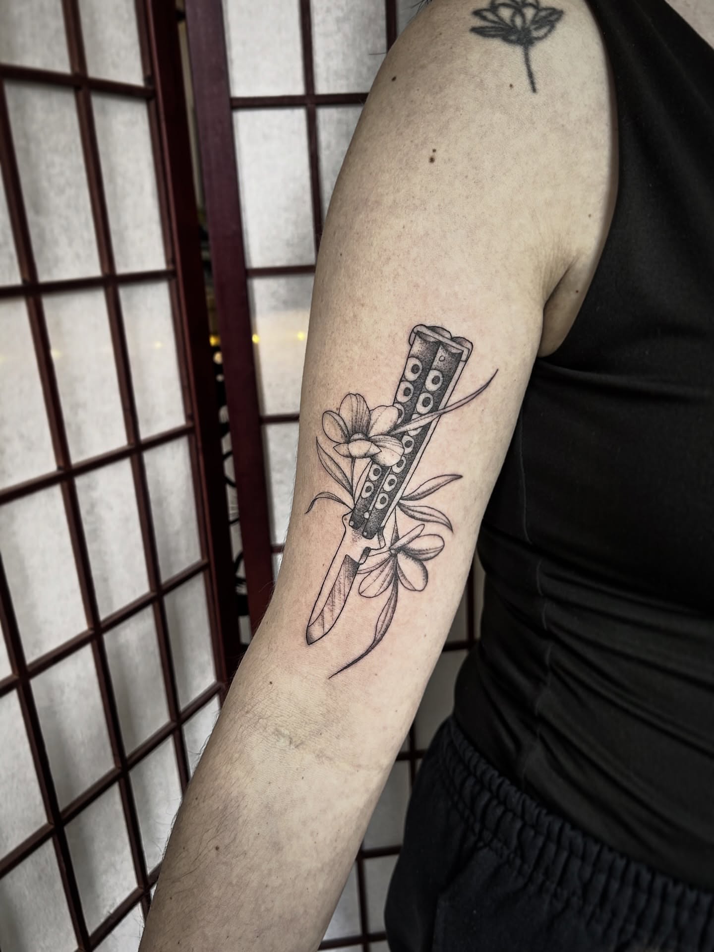Tattoo by @ramsies — black_and_grey