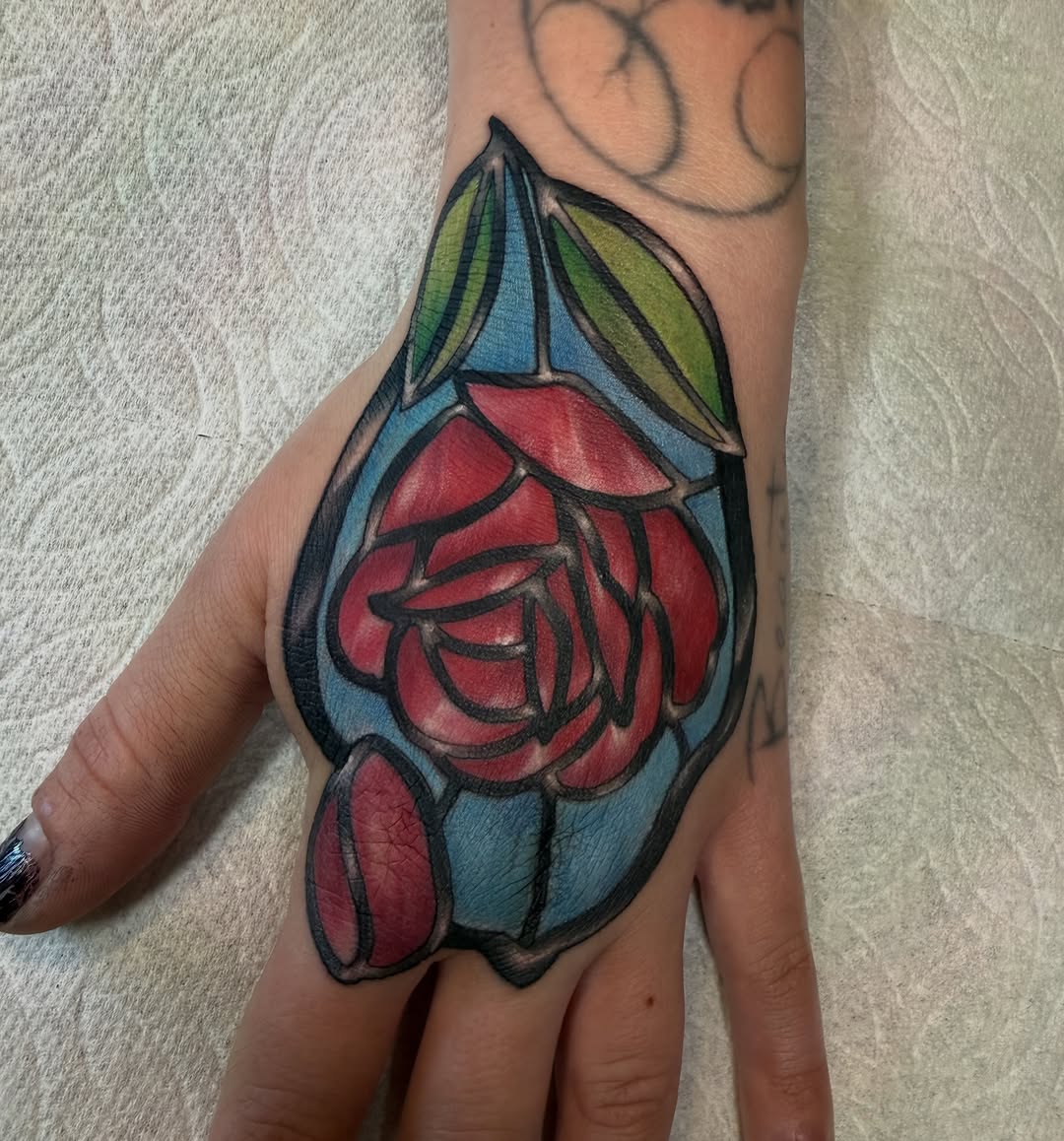 Tattoo by @alternativeyouniverse — american_traditional