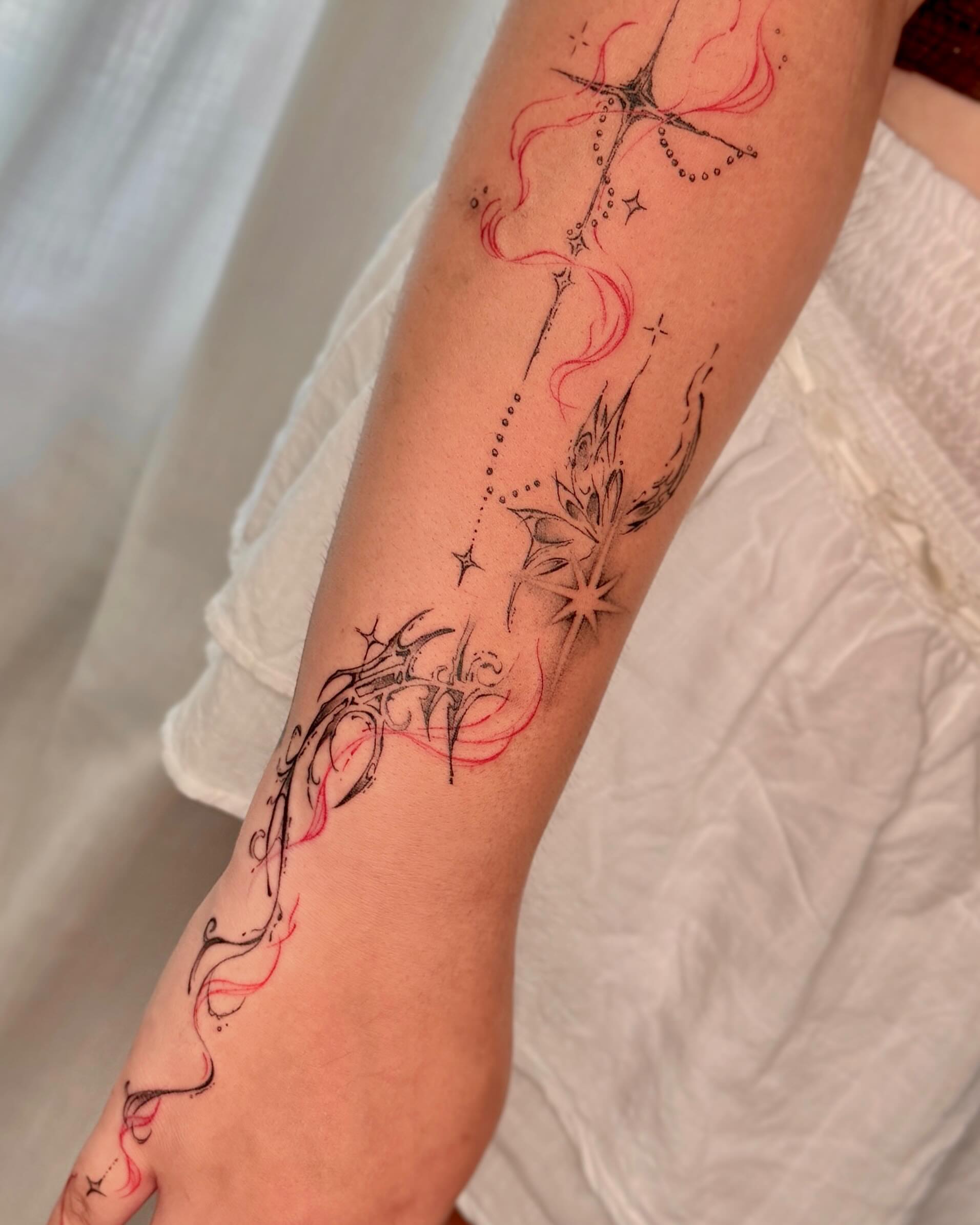 Tattoo by @tattooist_veni — dotwork, geometric