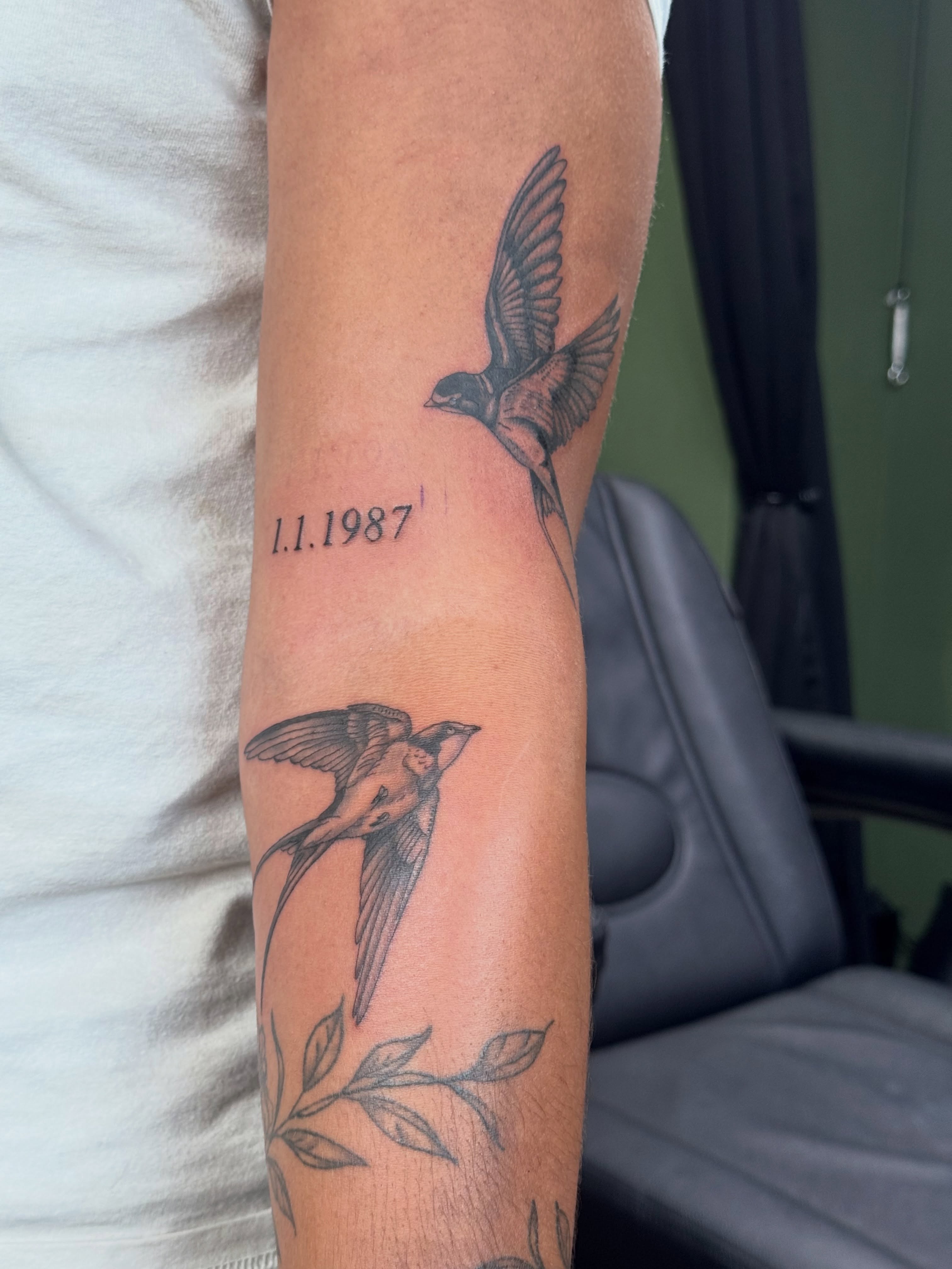 Tattoo by @brandonspindlertattoos — black_and_grey
