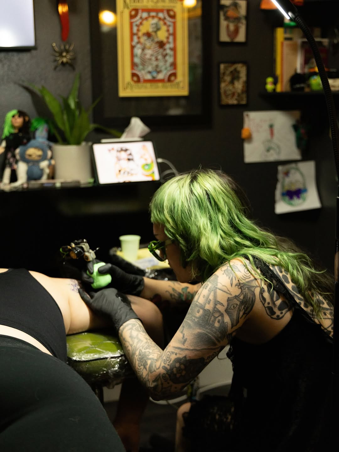 Tattoo by @traddymaddie — black_and_grey, realism