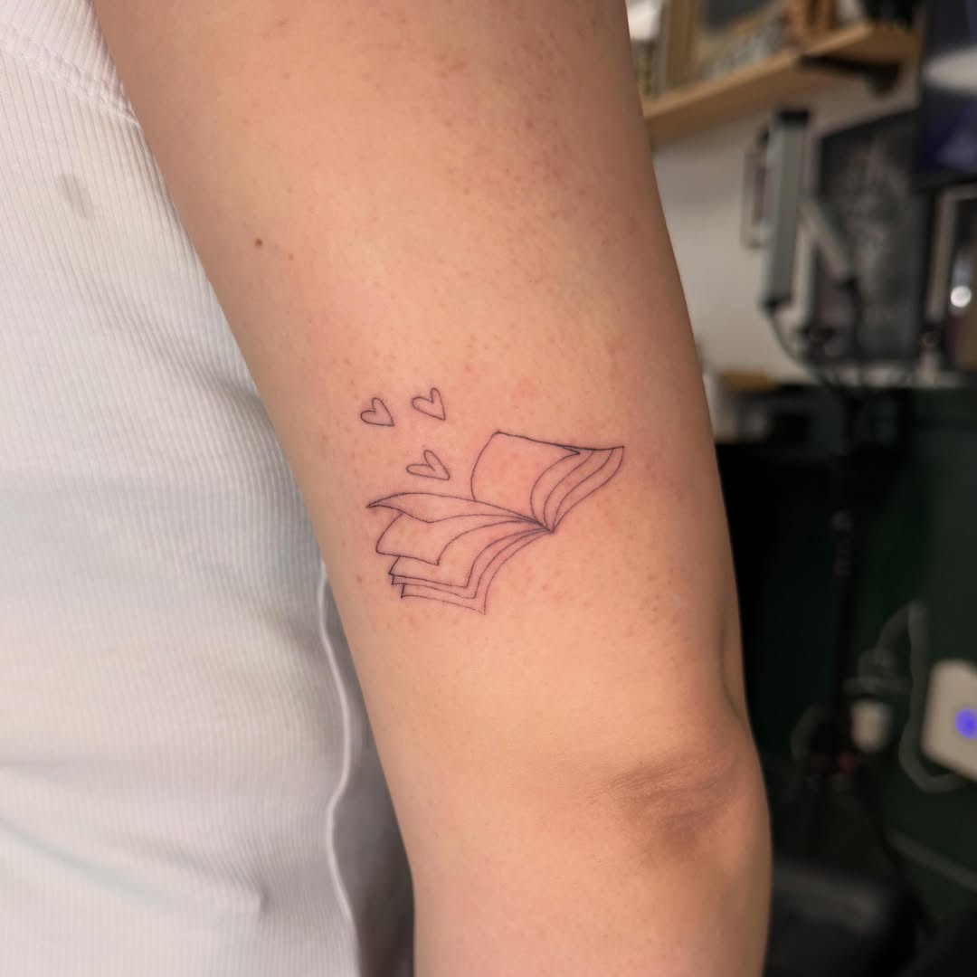 Tattoo by @savageshenise β fine_line
