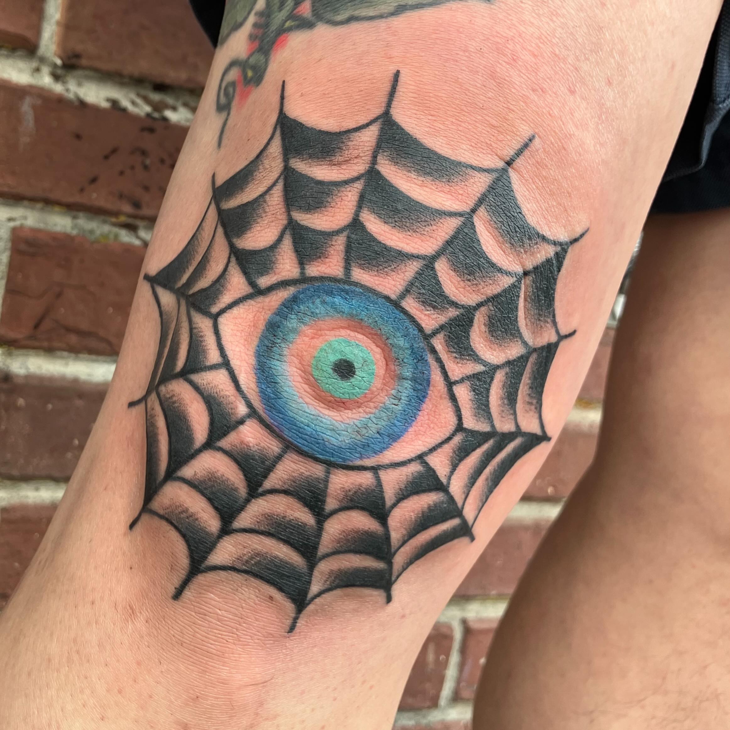 Tattoo by @tominda — american_traditional, realism