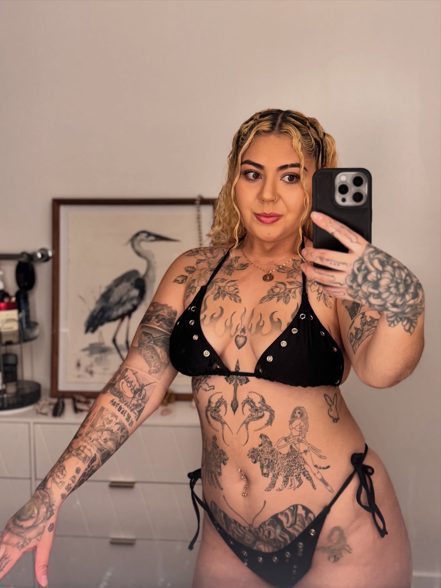 Tattooed woman American traditional tattoo on the torso by @nudylicioustattoos