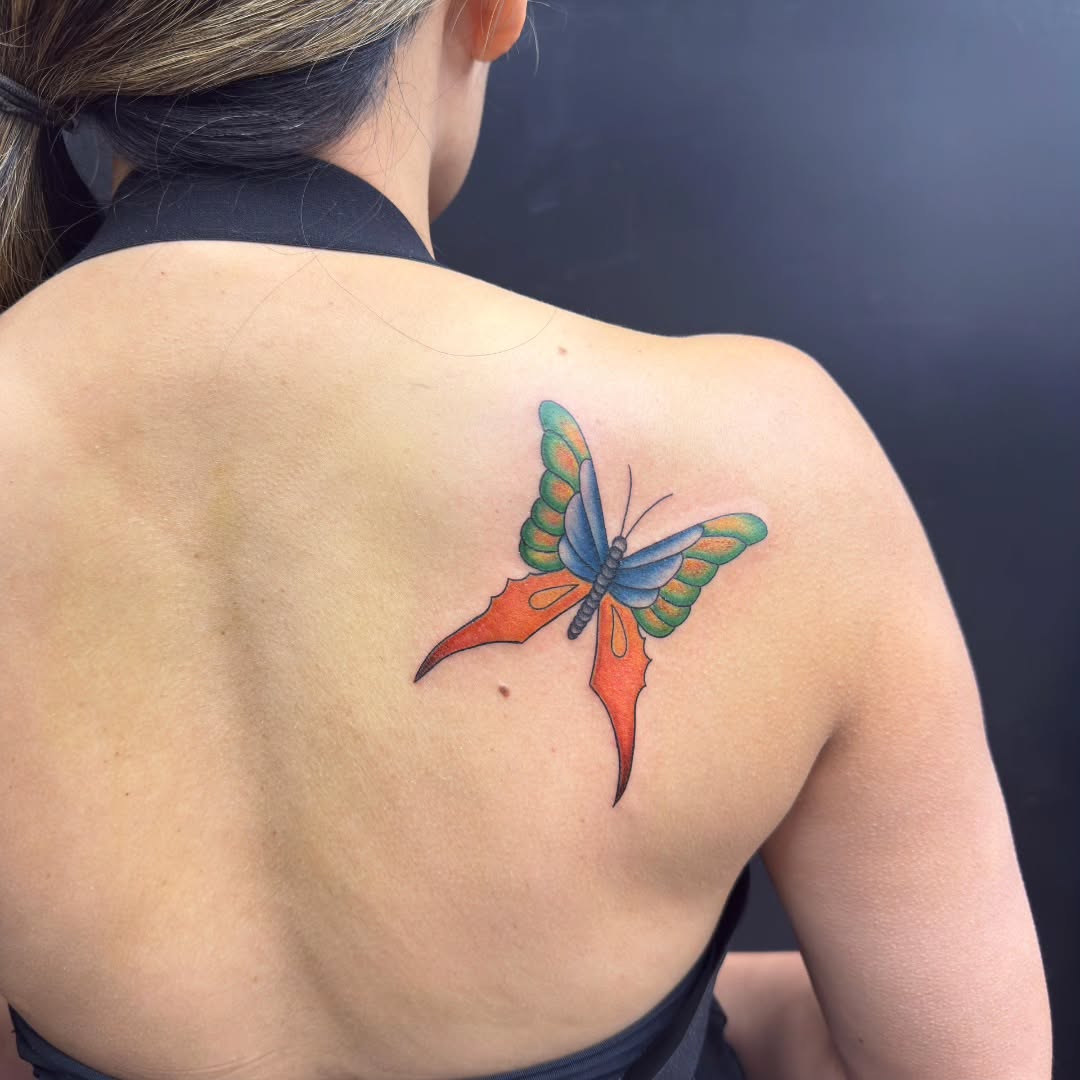Tattoo by @nathygirltattoo β neo_traditional