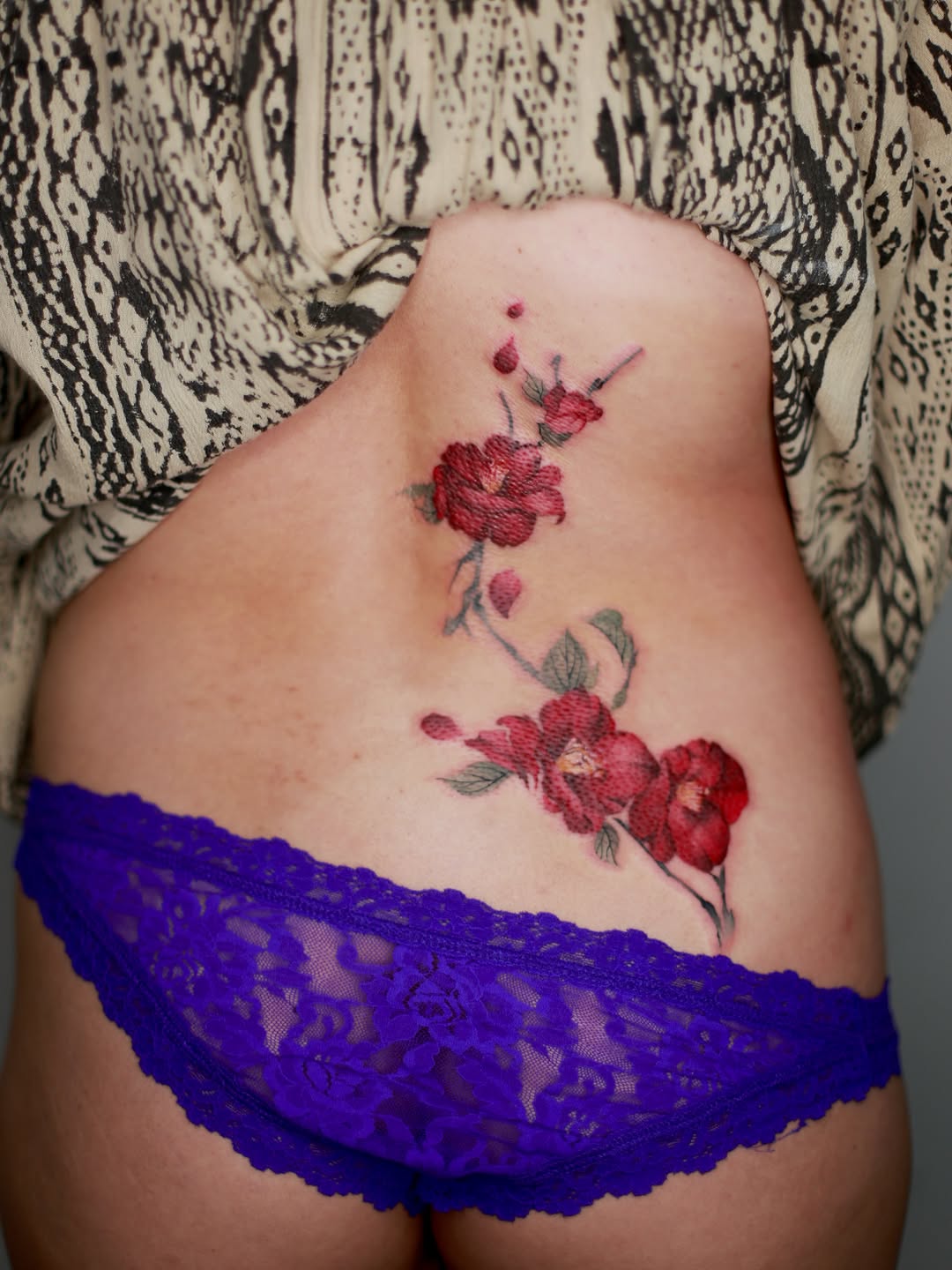 Tattoo by @inkversetattooabi — realism, watercolor
