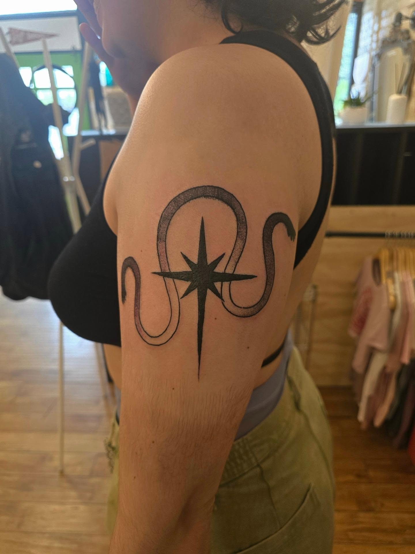 Tattoo by @lorhagarty — geometric