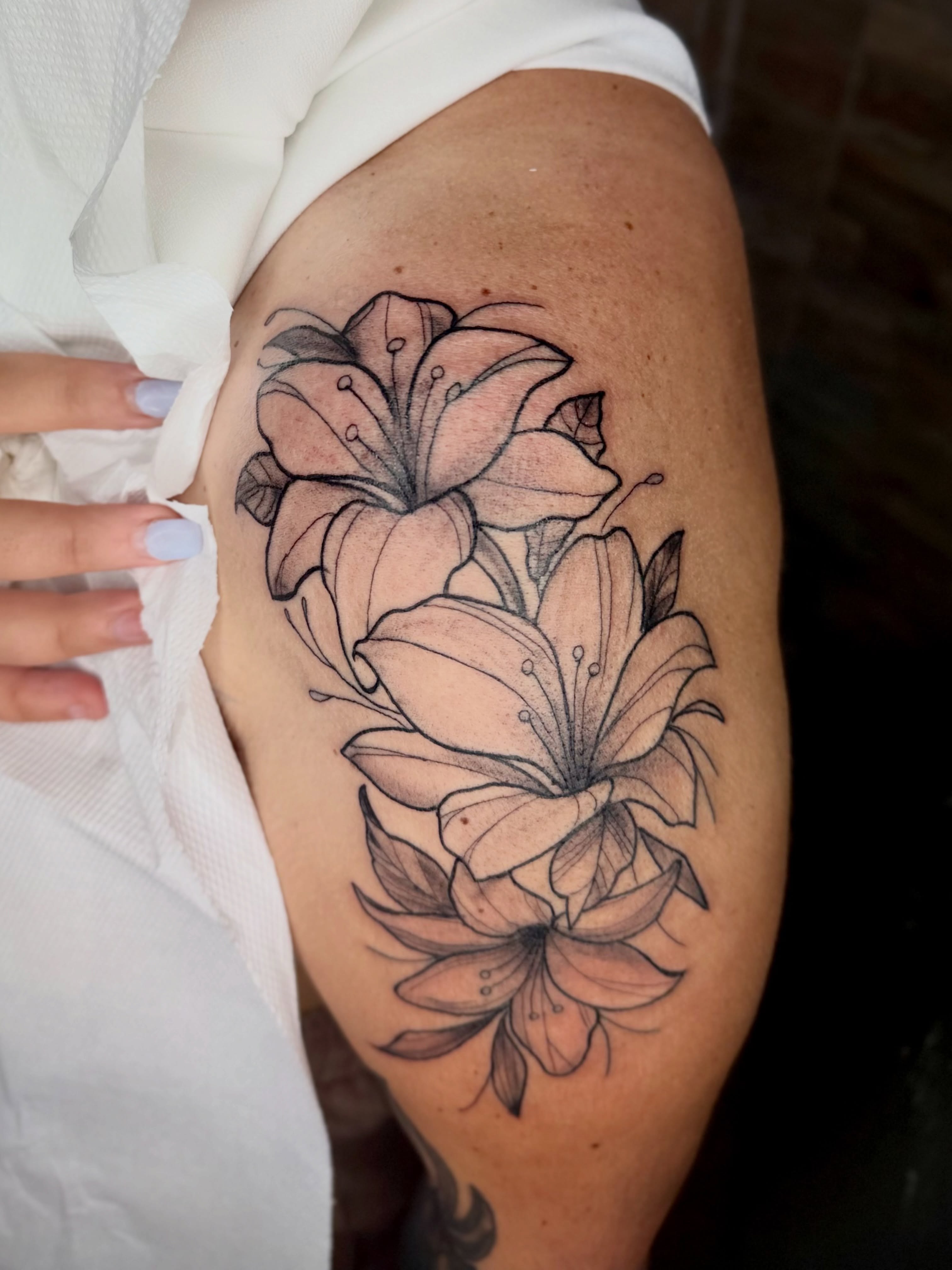 Tattoo by @ferraratattooo — black_and_grey