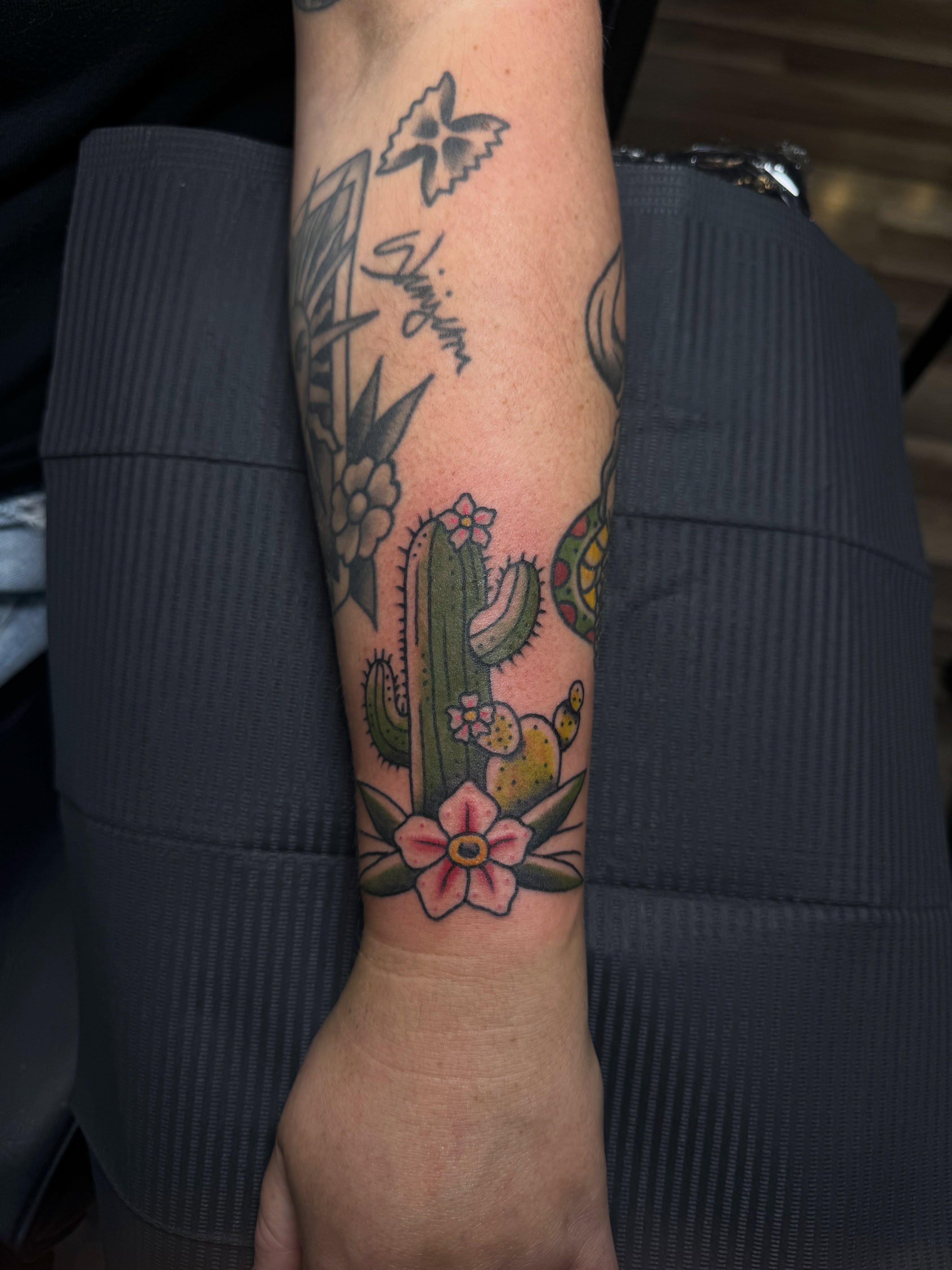 Tattoo by @josselynraetattoo — american_traditional, dotwork