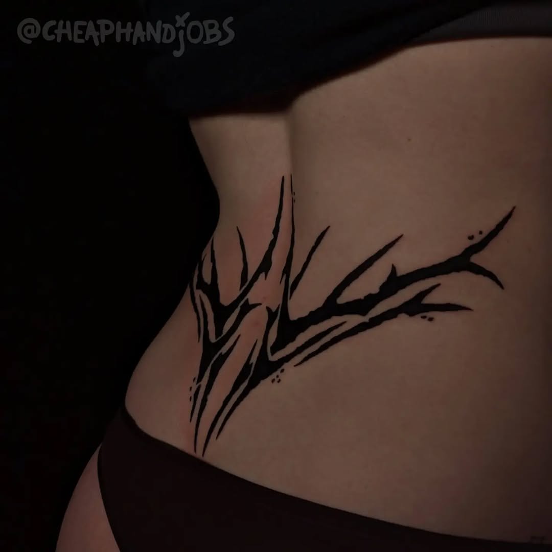 Abstract tribal design cyber sigilism tattoo on the ribs by @cheaphandjobs, Leipzig, Germany