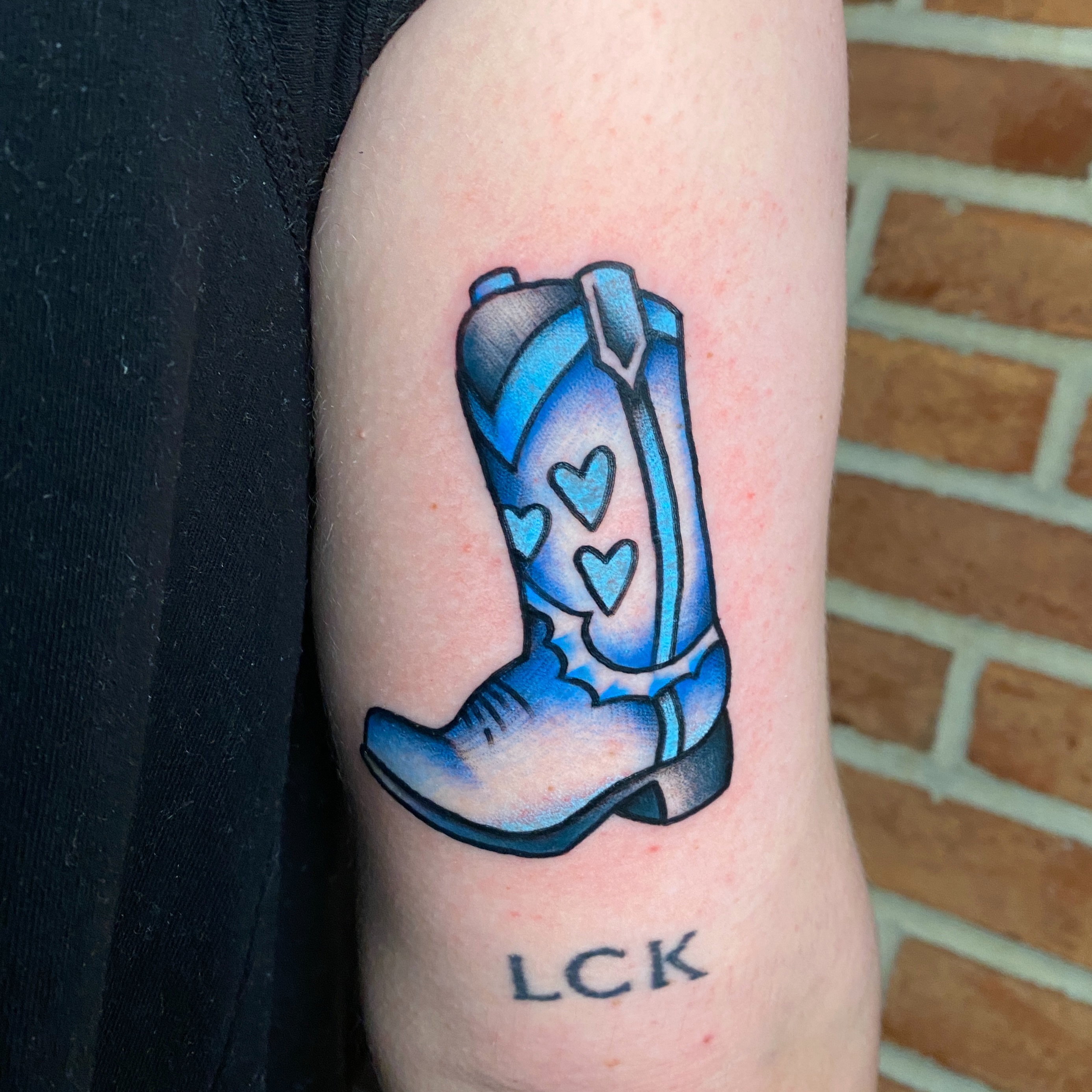 Tattoo by @msdtatts — american_traditional
