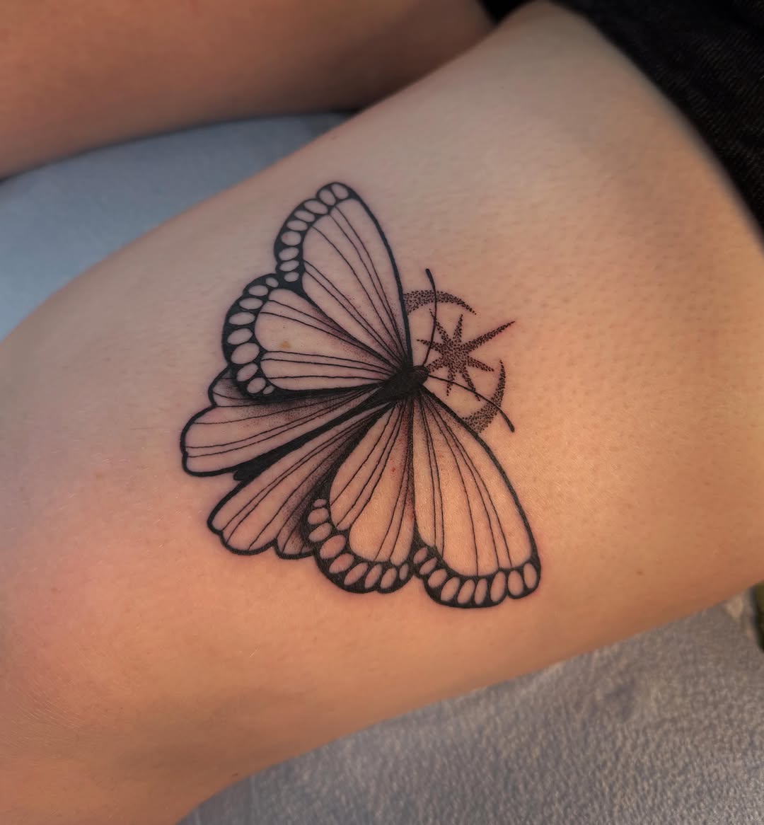 Tattoo by @rockylovetattoos — black_and_grey