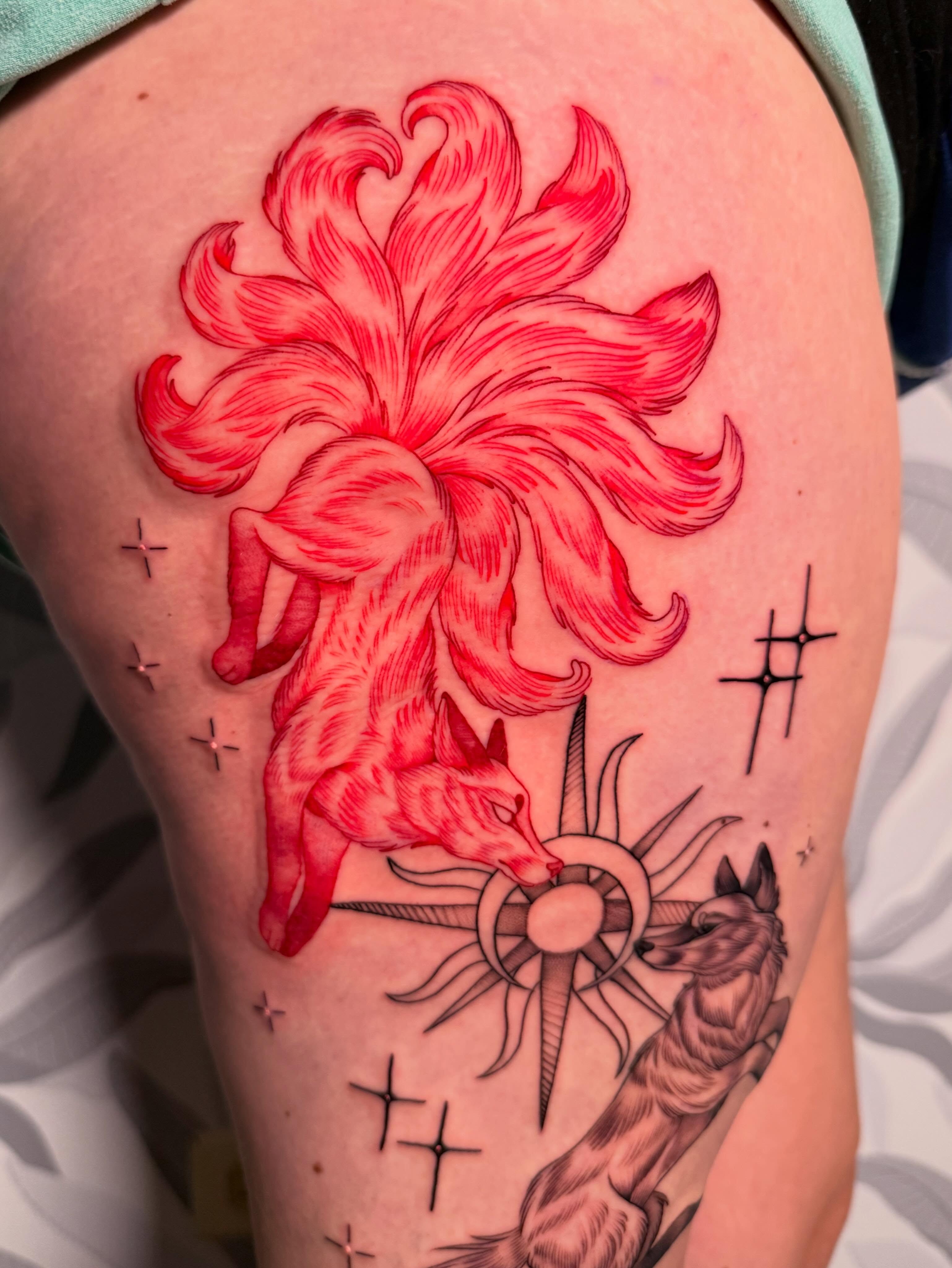 Fox and sun neo-traditional tattoo on the thigh by Connie Fiorino - Tattoo Artist